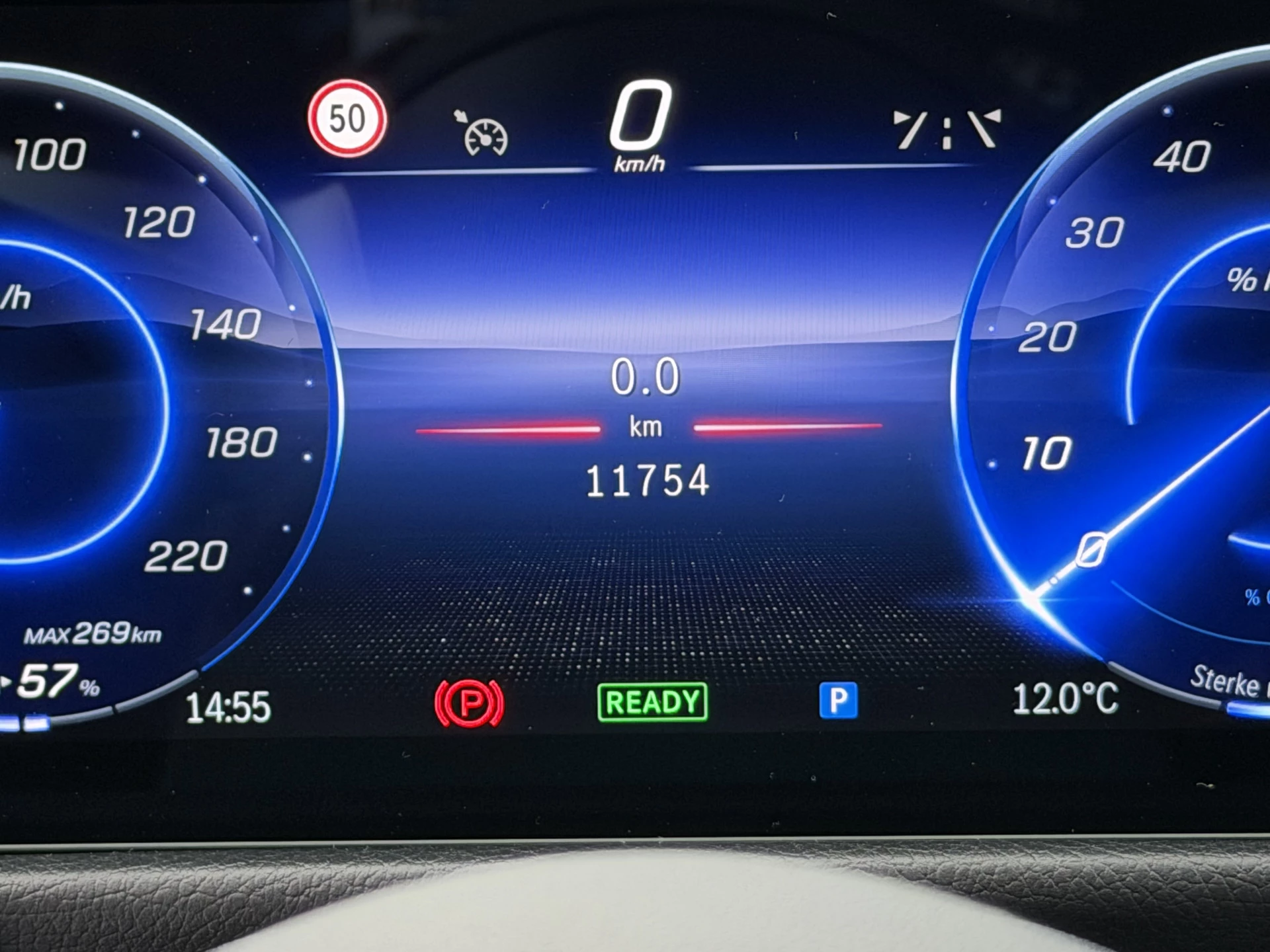 Hoofdafbeelding Mercedes-Benz EQB