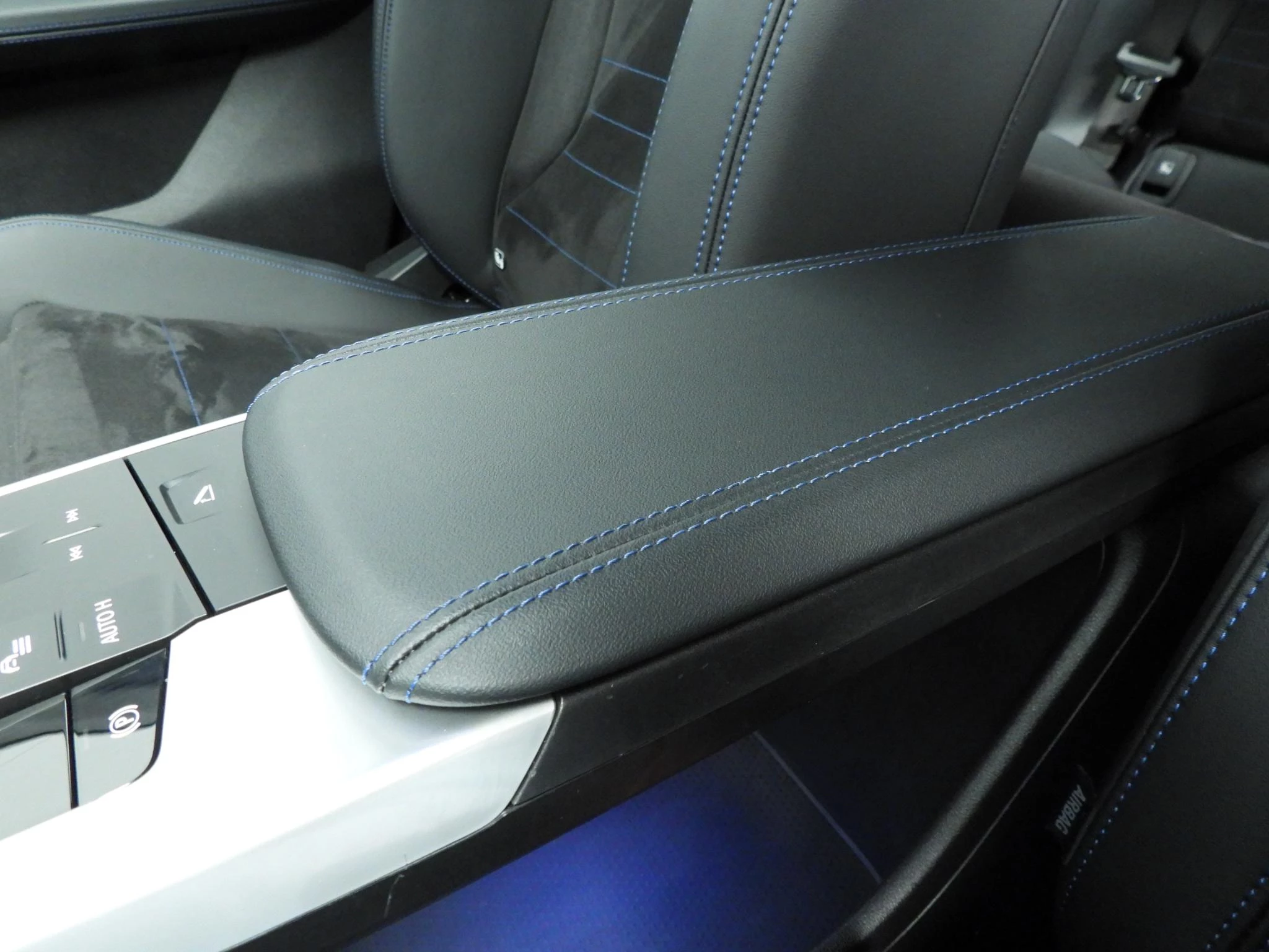 Hoofdafbeelding BMW iX2