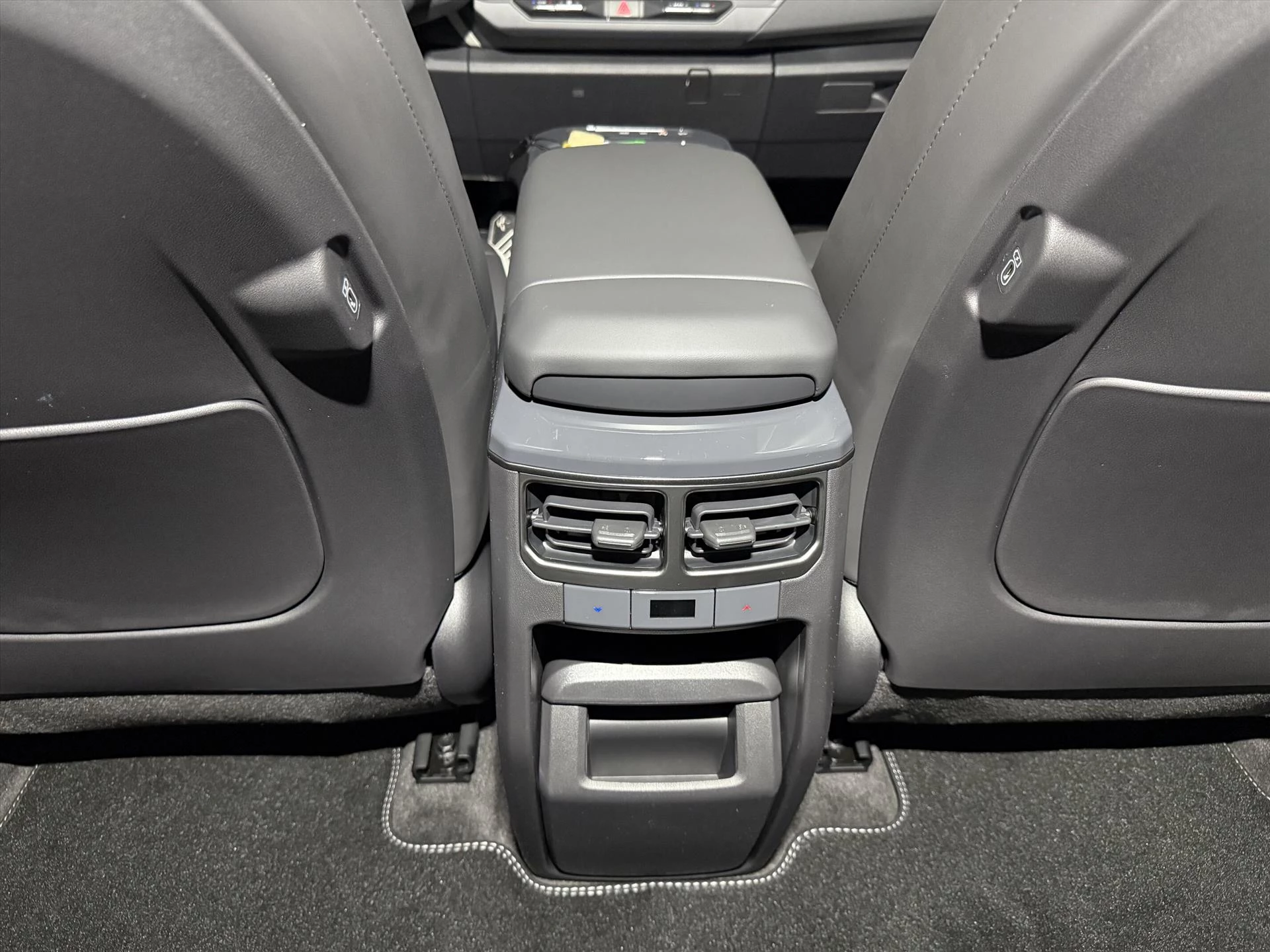 Hoofdafbeelding Kia EV5