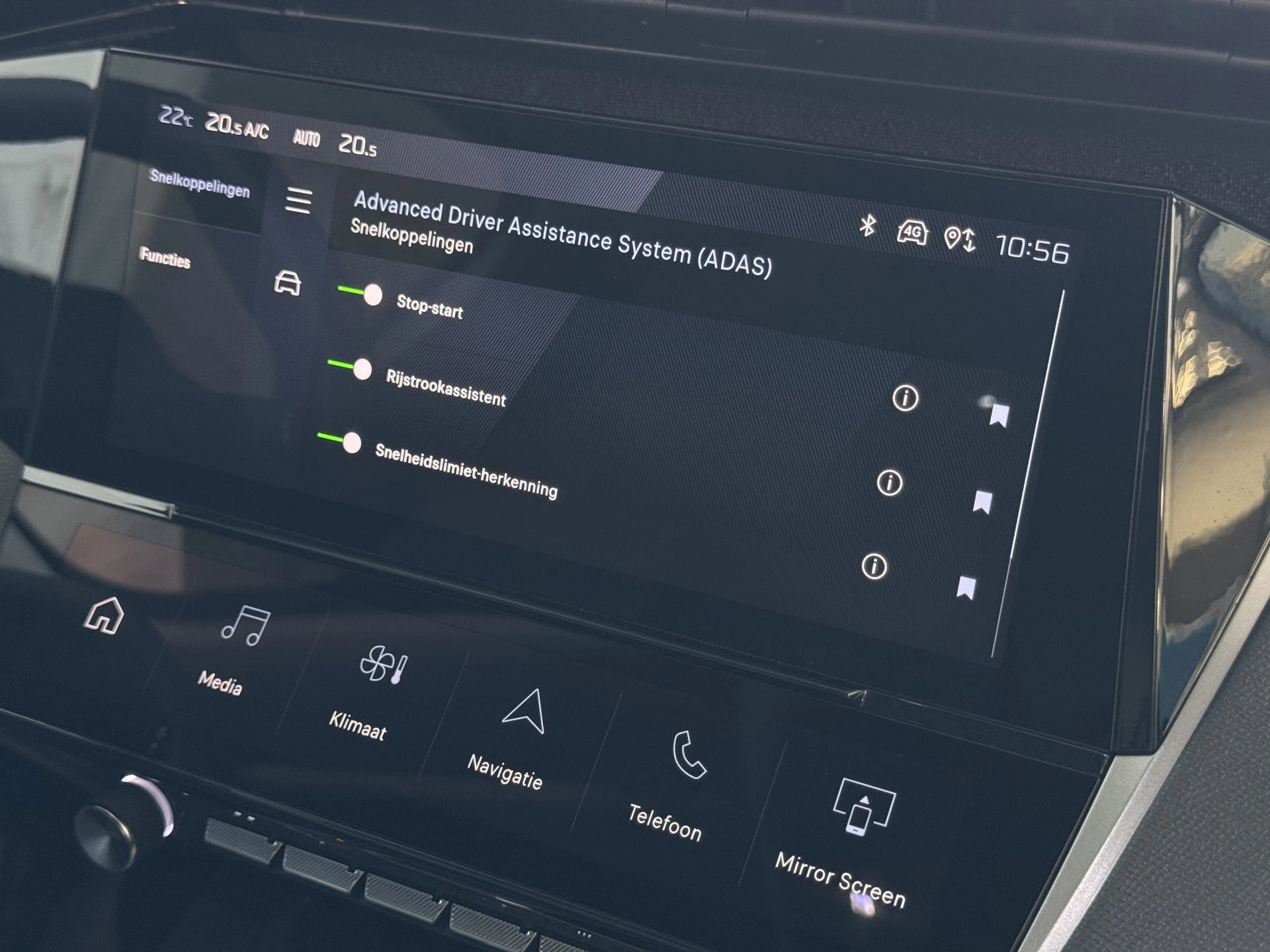 Hoofdafbeelding Peugeot 408