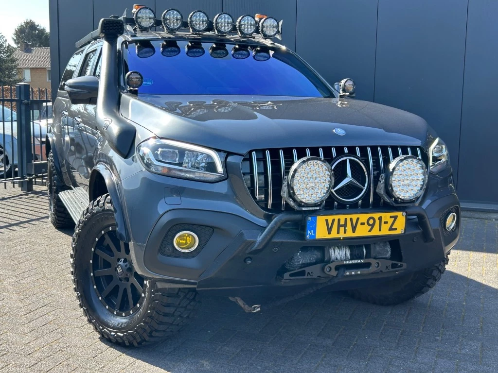 Hoofdafbeelding Mercedes-Benz X-Klasse