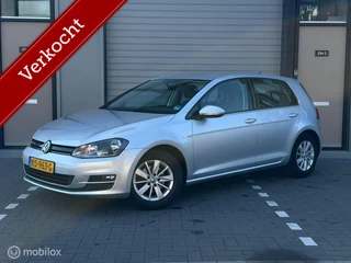 Volkswagen Golf 1.0 TSI Trendline / Navi / Cruise / Airco