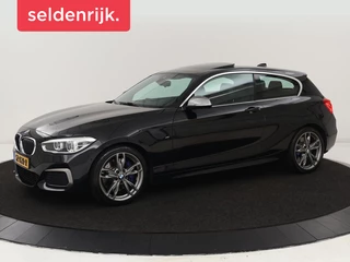 BMW 1-serie M140i High Executive | 2e eigenaar | Schuifdak |  Leder | Harman/Kardon | Stoel & stuurverwarming | Camera | Carplay | Full LED | Navigatie