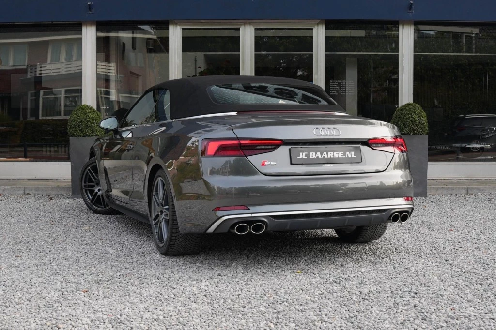 Hoofdafbeelding Audi S5