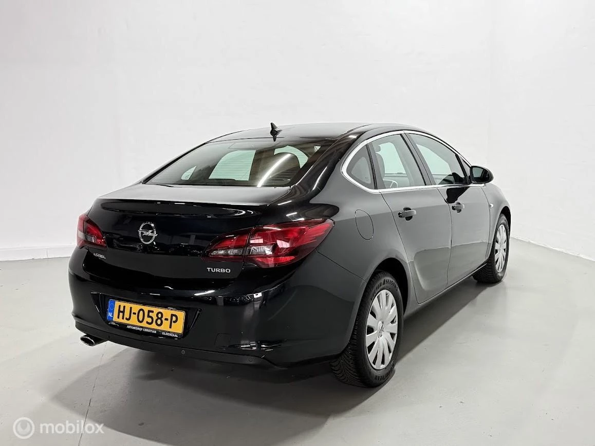 Hoofdafbeelding Opel Astra