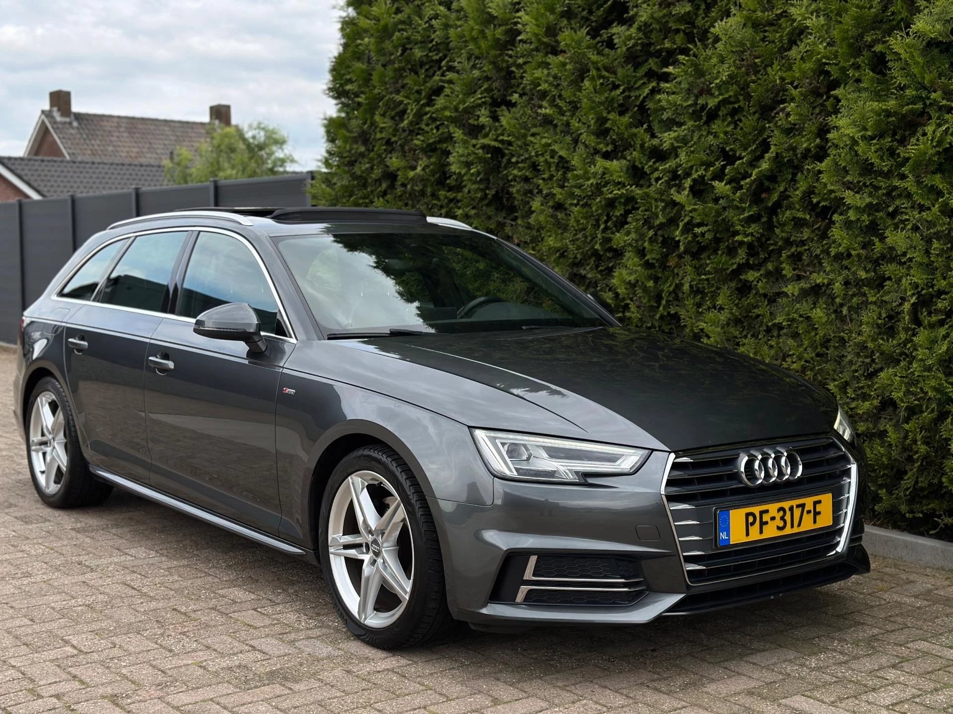 Hoofdafbeelding Audi A4