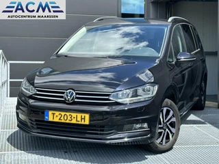 Hoofdafbeelding Volkswagen Touran Volkswagen Touran 1.5 TSI Highline 7 persoons