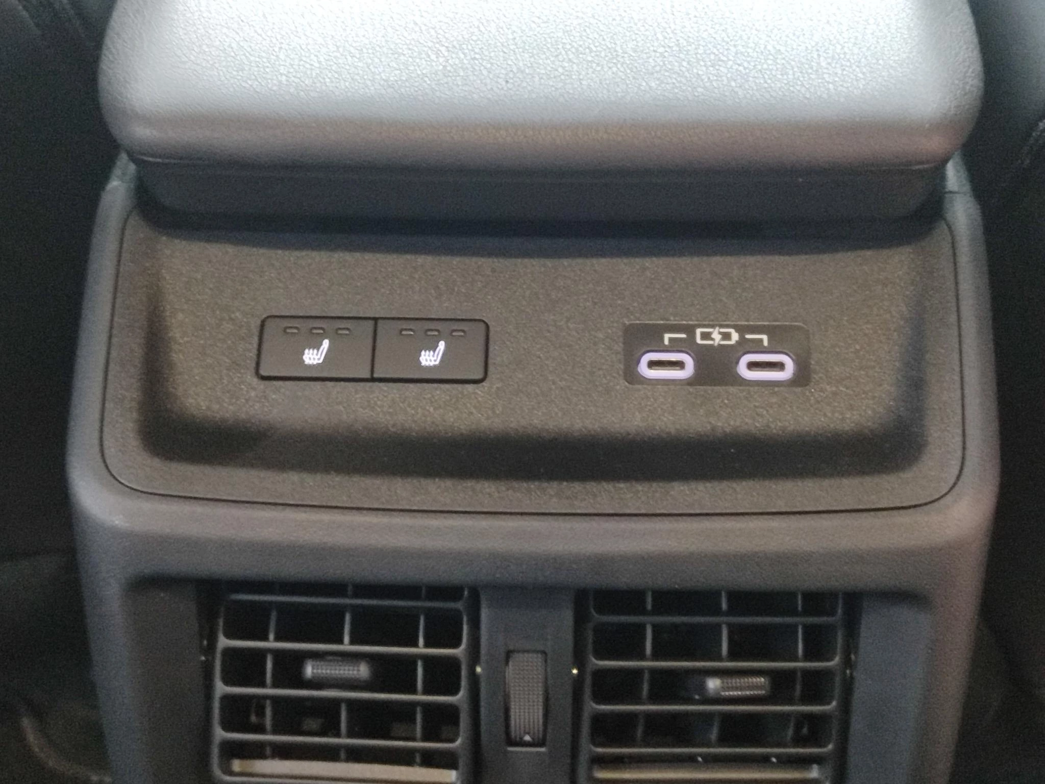 Hoofdafbeelding Toyota bZ4X