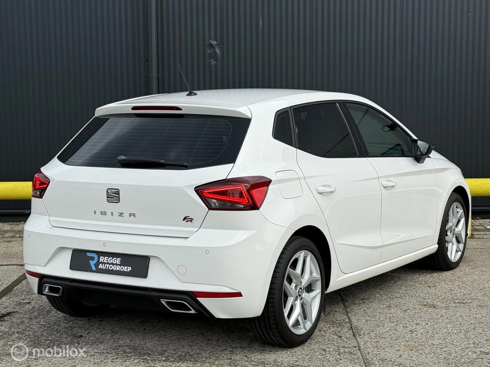 Hoofdafbeelding SEAT Ibiza
