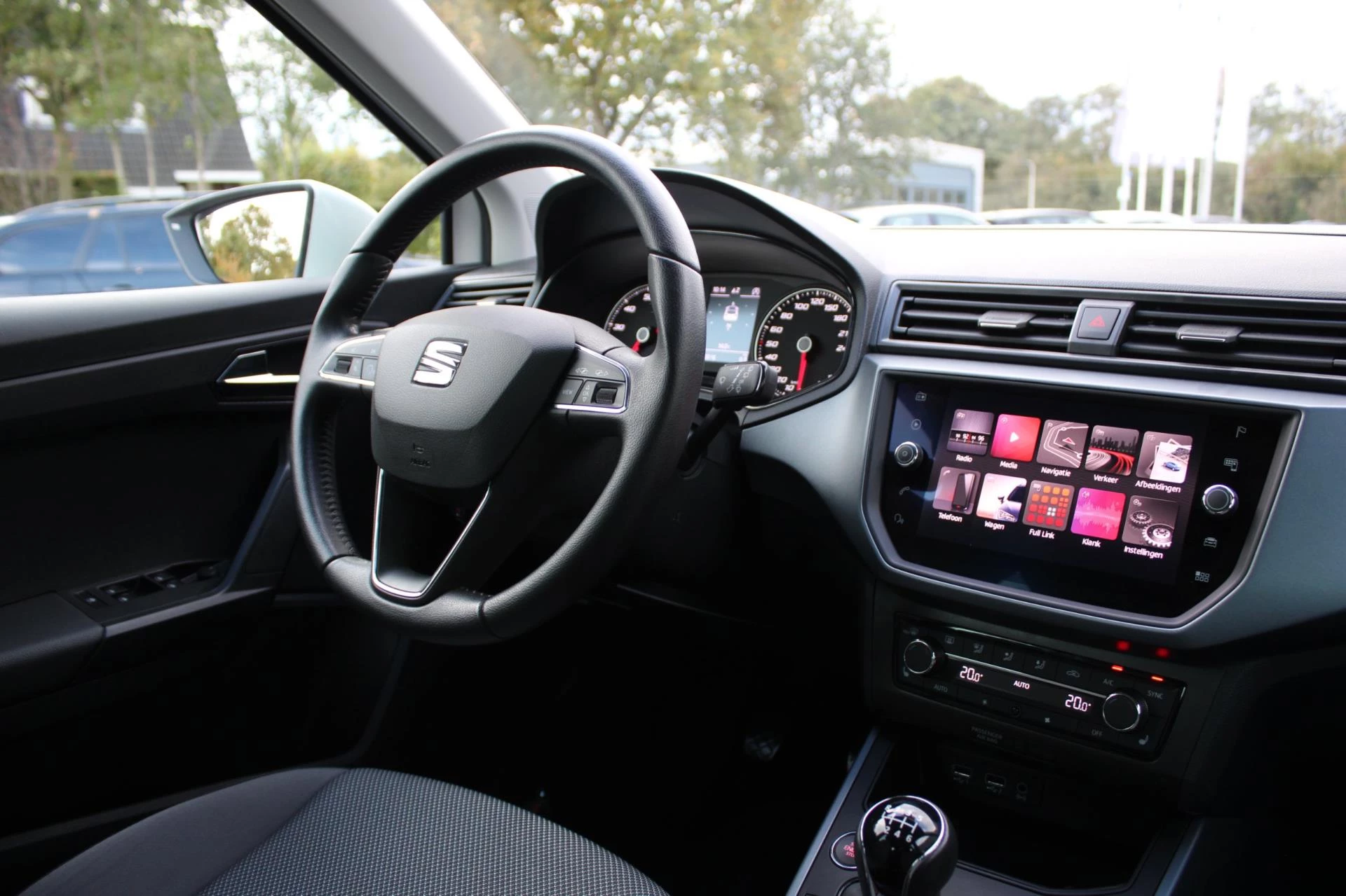 Hoofdafbeelding SEAT Arona