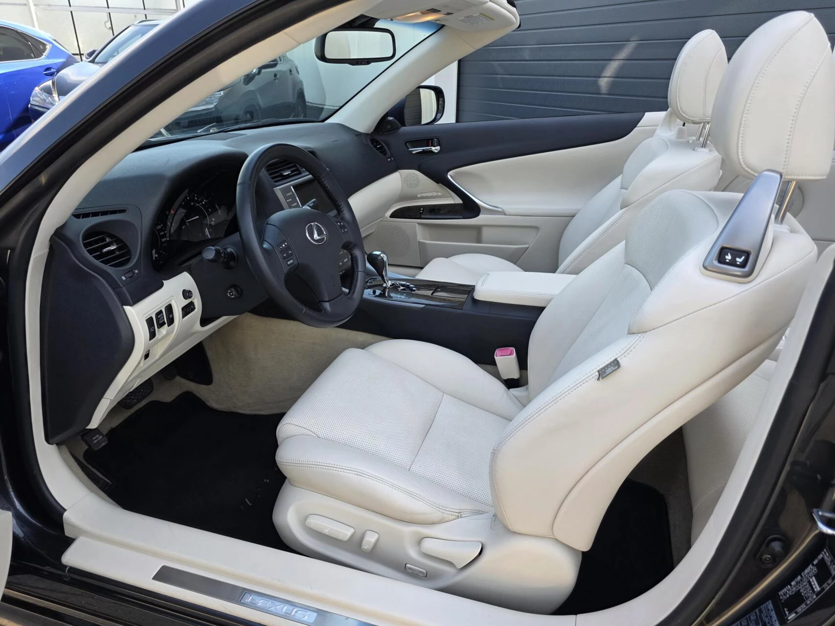 Hoofdafbeelding Lexus IS