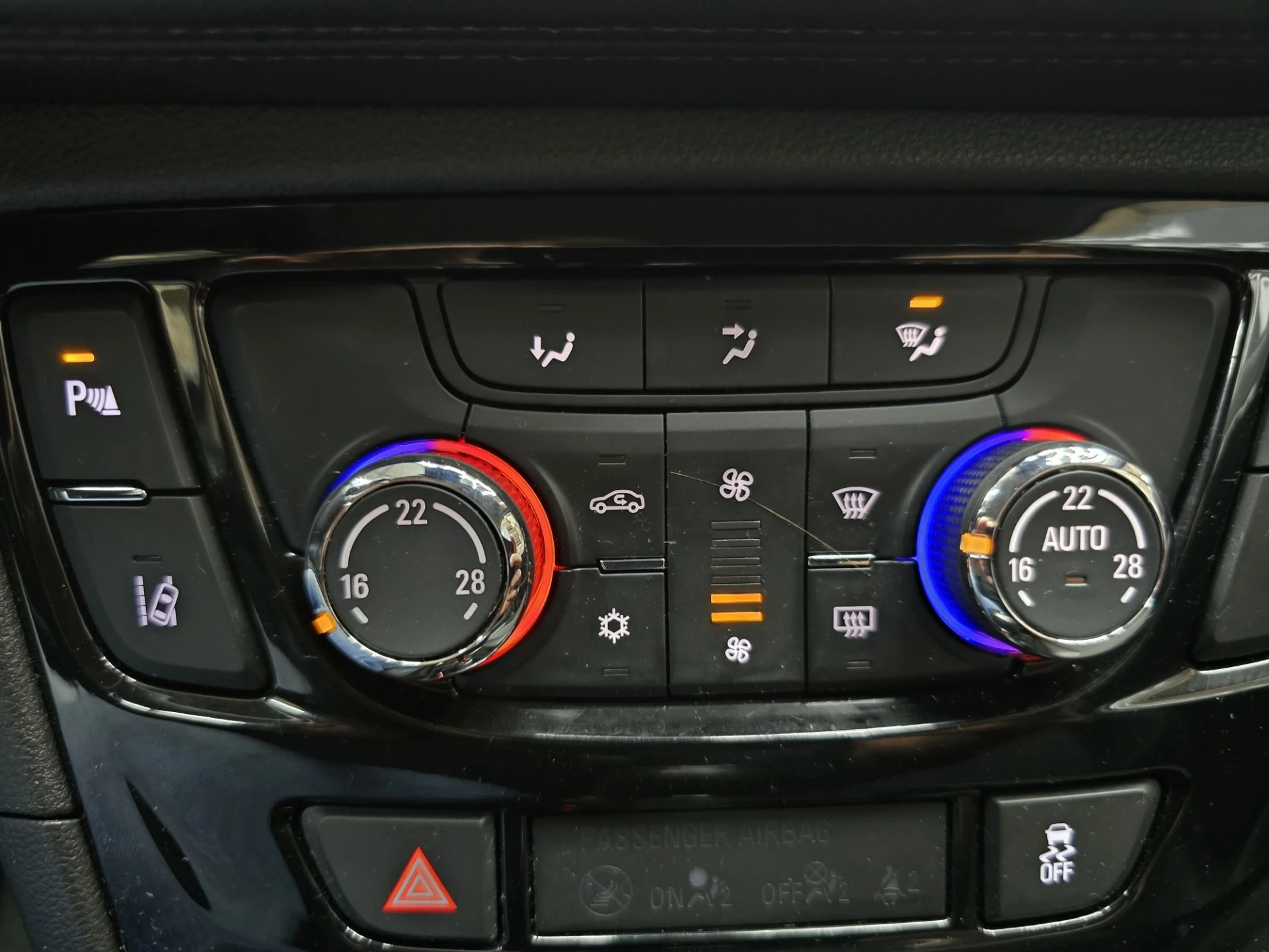 Hoofdafbeelding Opel Mokka X