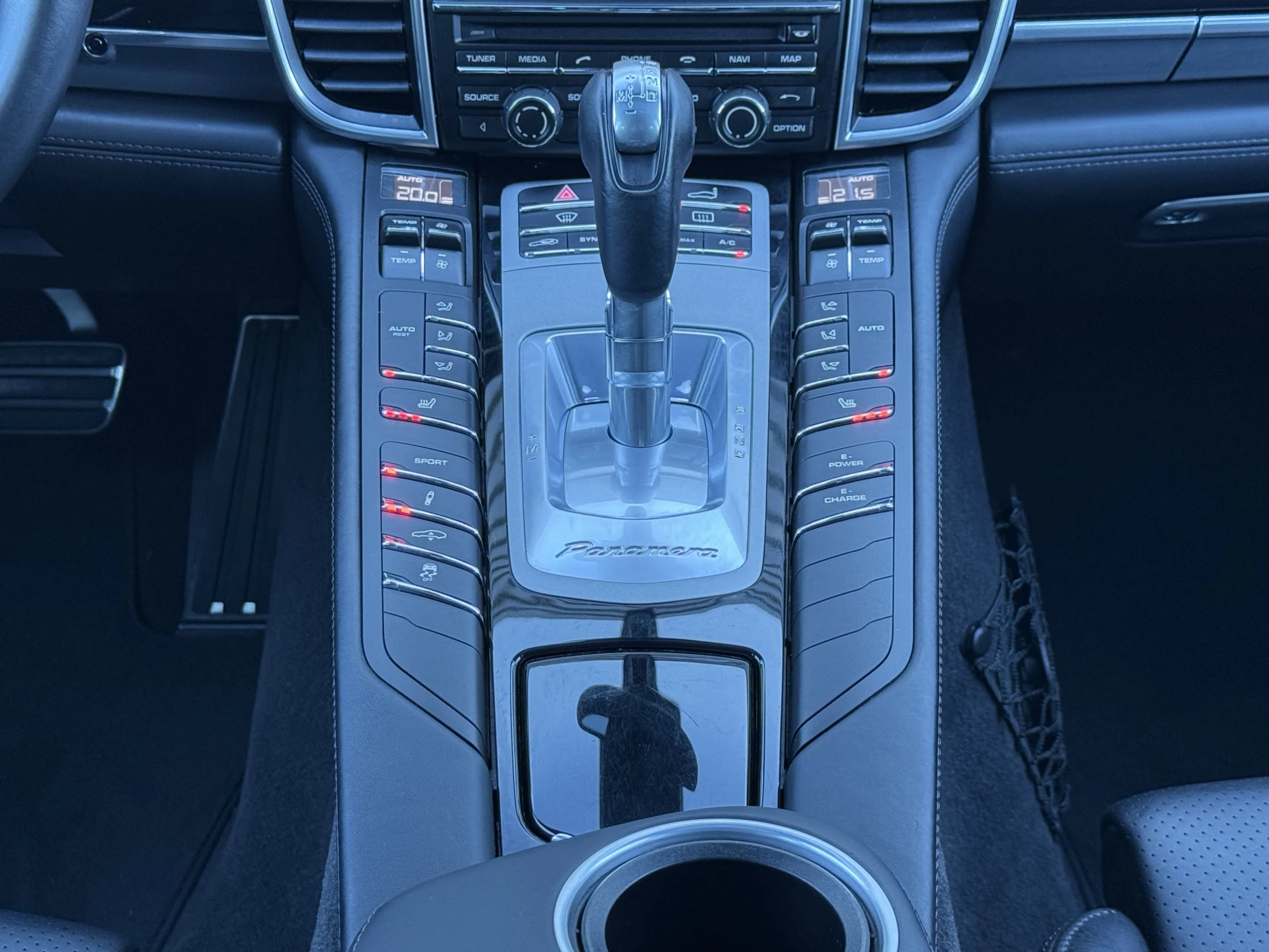 Hoofdafbeelding Porsche Panamera