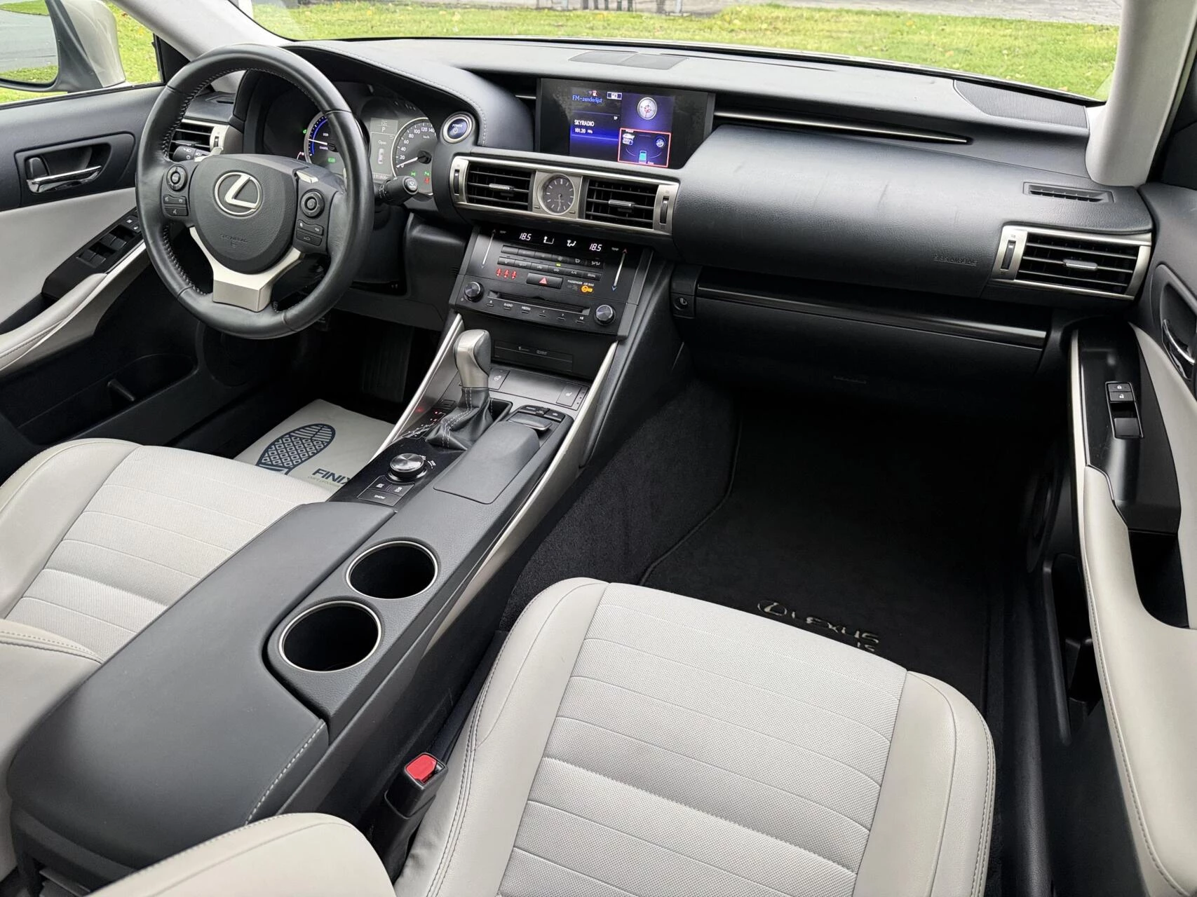 Hoofdafbeelding Lexus IS