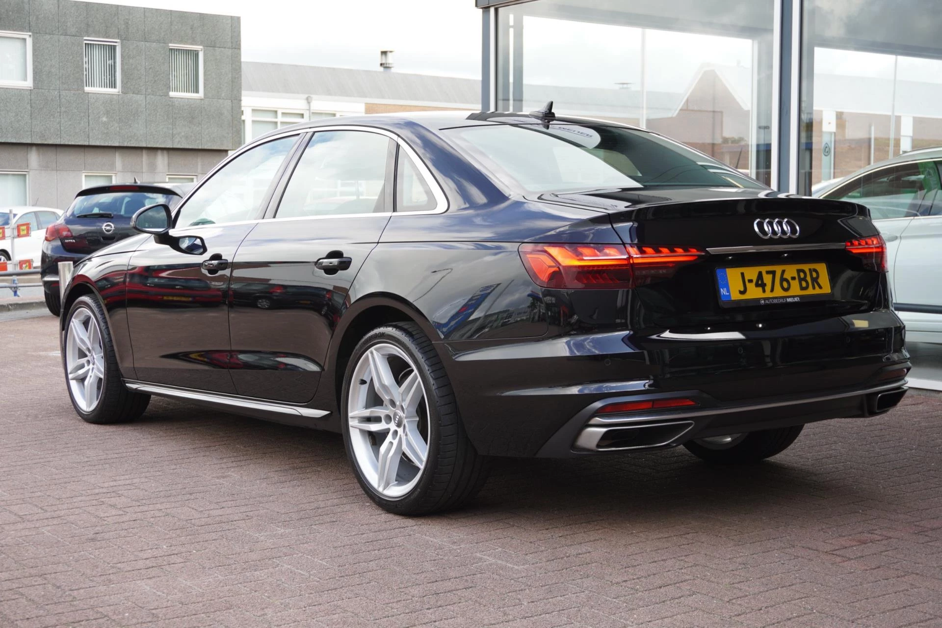 Hoofdafbeelding Audi A4