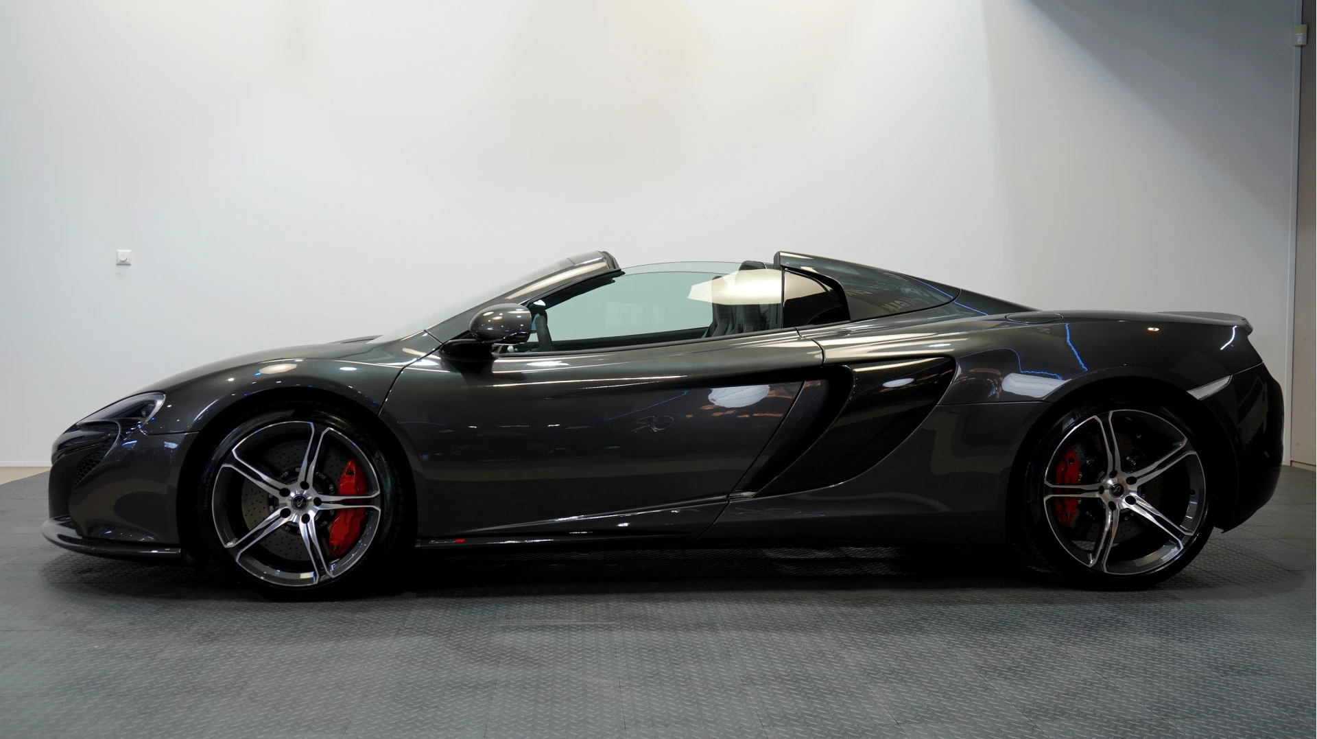 Hoofdafbeelding McLaren 650S