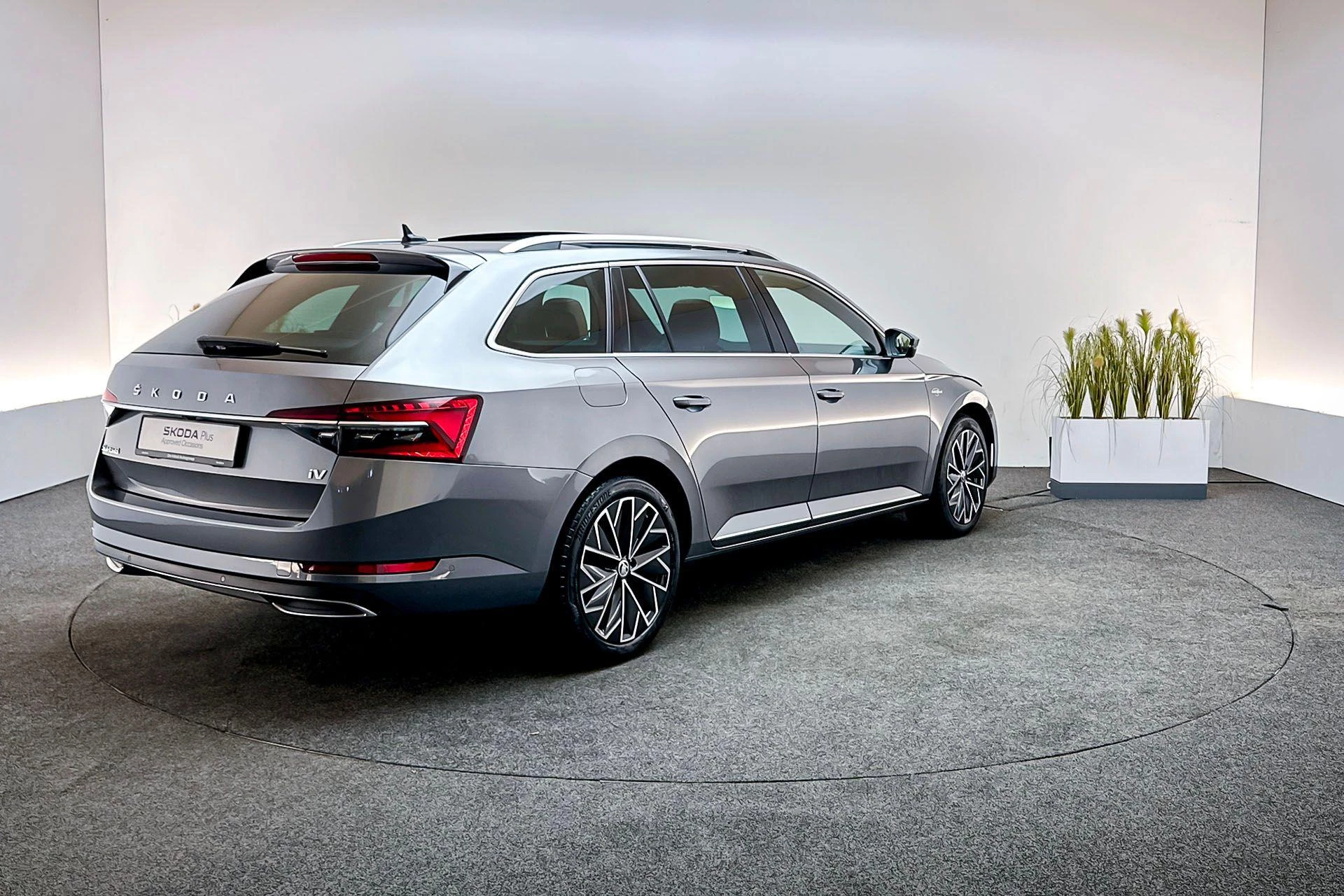 Hoofdafbeelding Škoda Superb