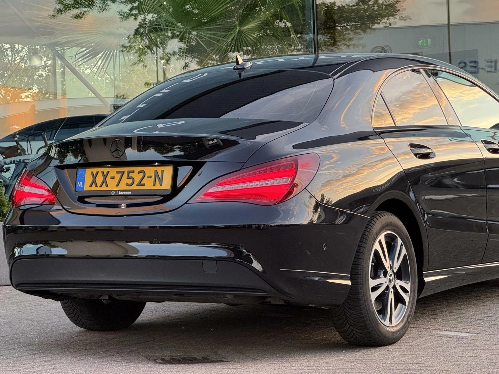 Hoofdafbeelding Mercedes-Benz CLA