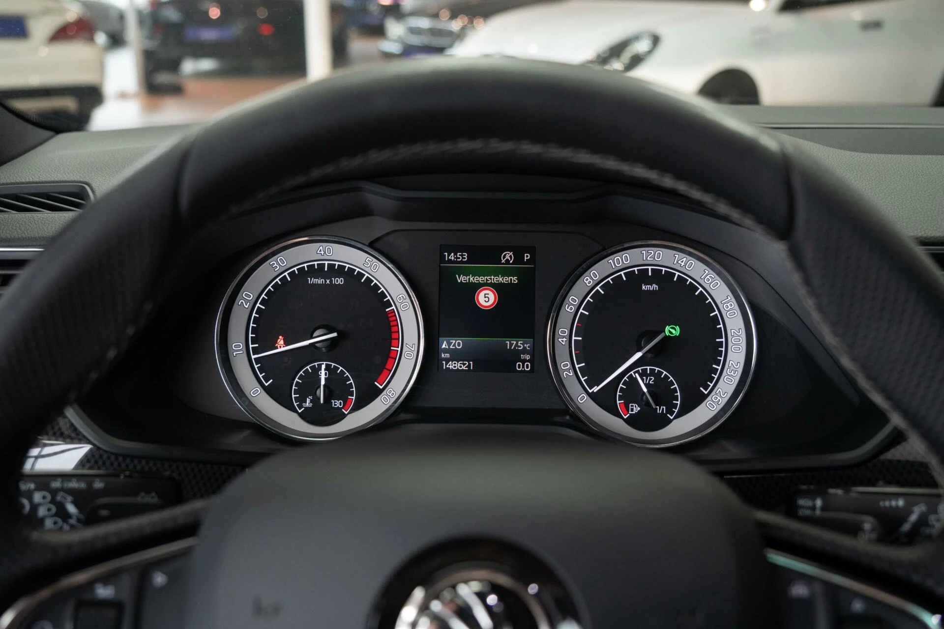 Hoofdafbeelding Škoda Superb