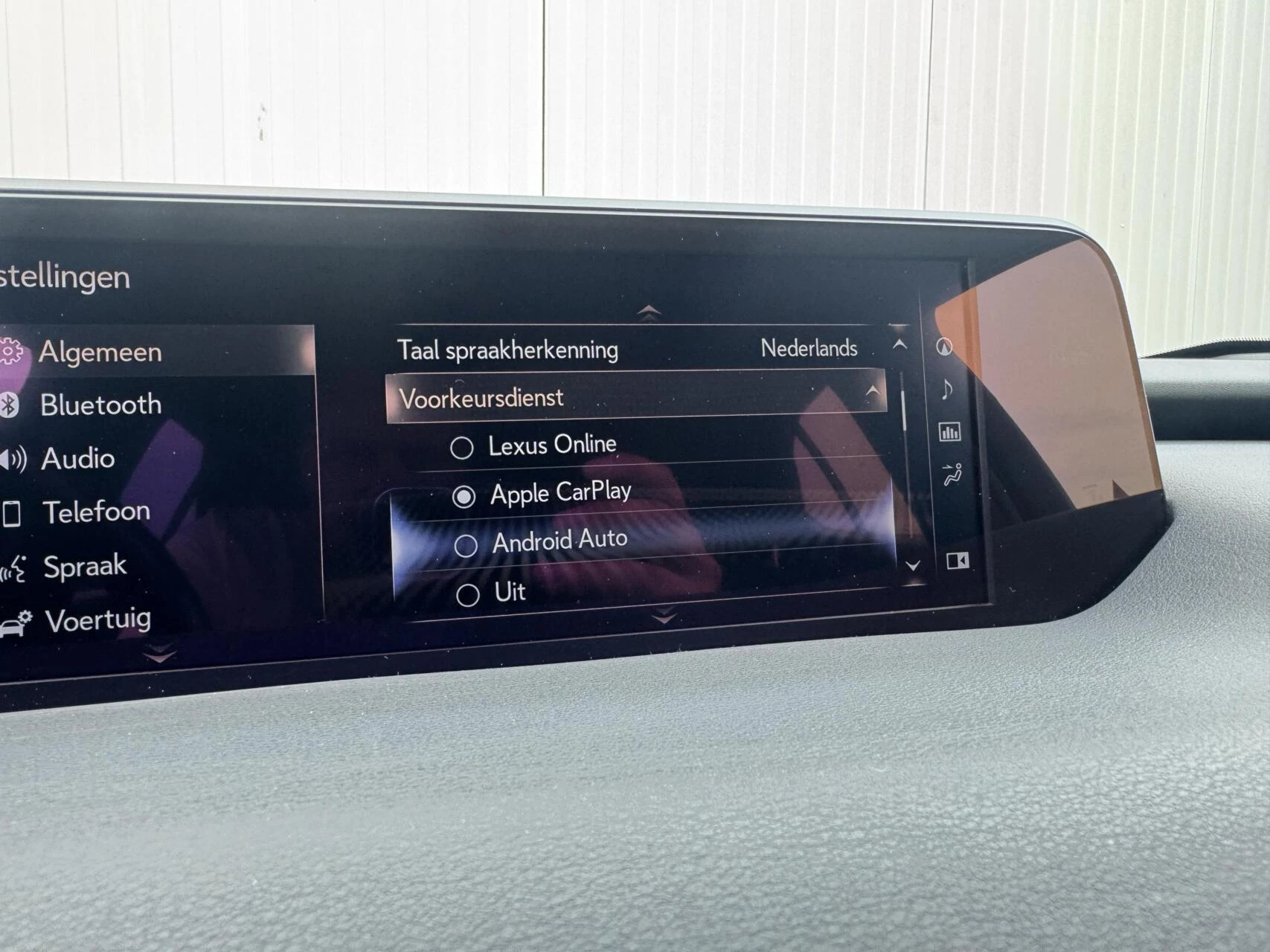 Hoofdafbeelding Lexus UX