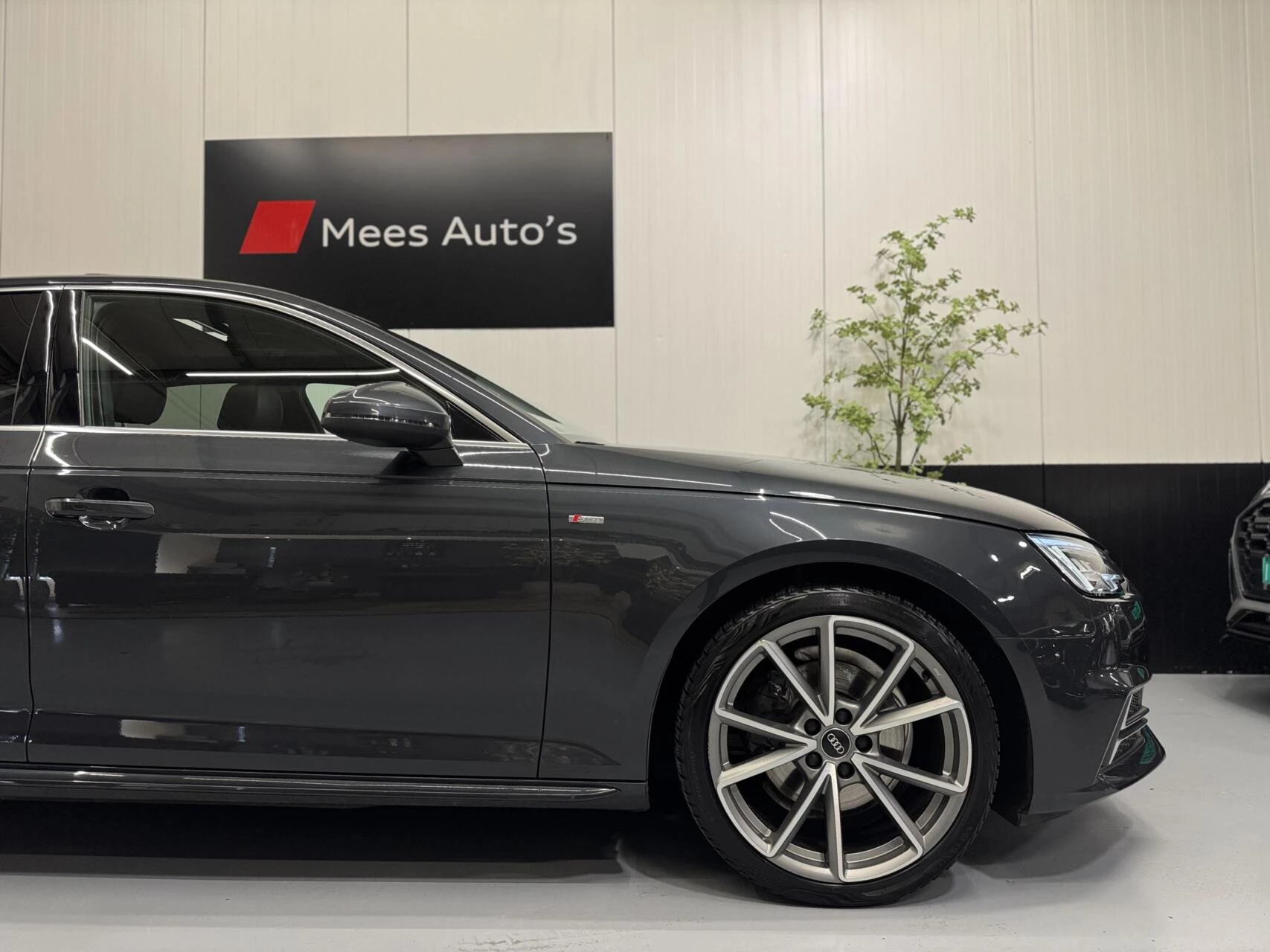 Hoofdafbeelding Audi A4