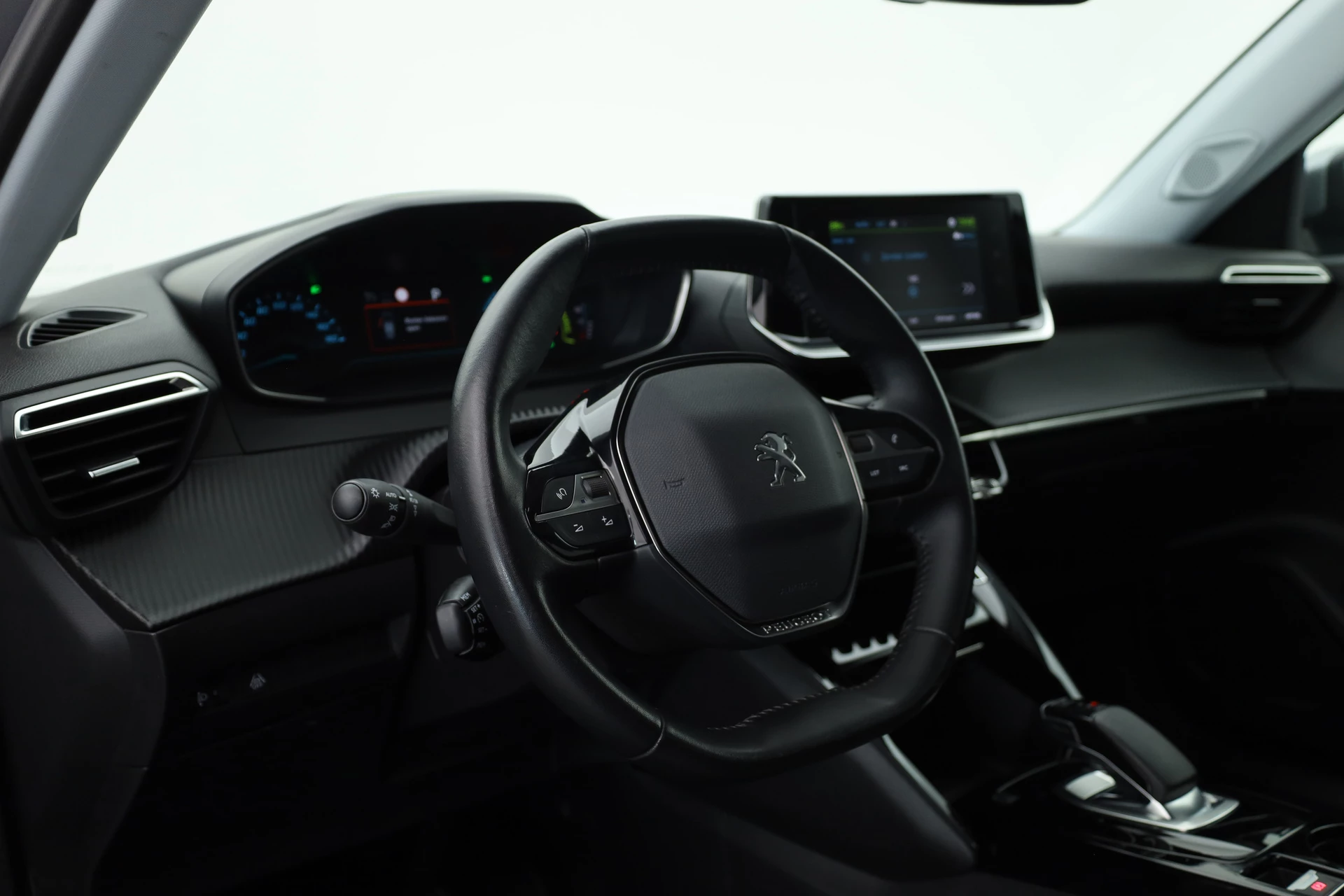 Hoofdafbeelding Peugeot e-2008