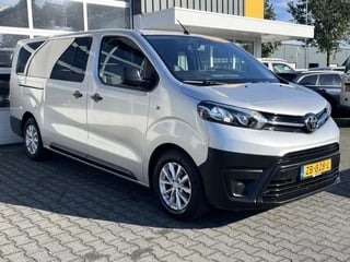 Toyota ProAce Shuttle 9-persoons 1.5 D-4D Navigator Long Airco Cruise control Pano Trekhaak Navigatie PDC 1e eigenaar Euro 6 Personenbus Kombi Combi Tourer Groepsvervoer