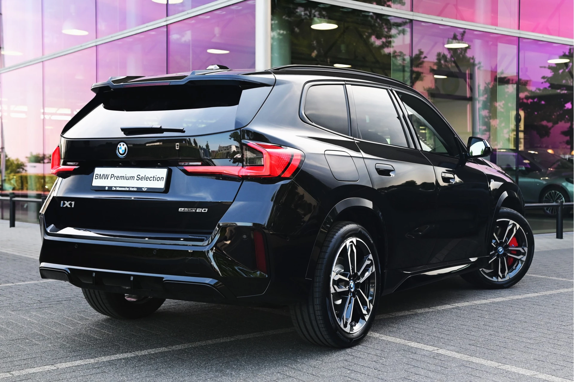 Hoofdafbeelding BMW iX1