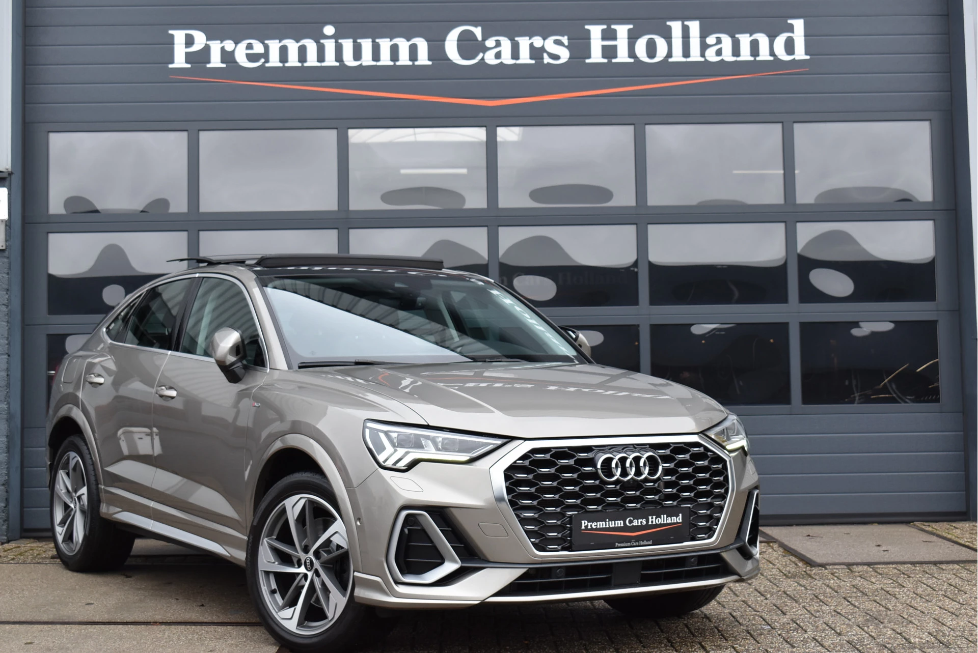 Hoofdafbeelding Audi Q3