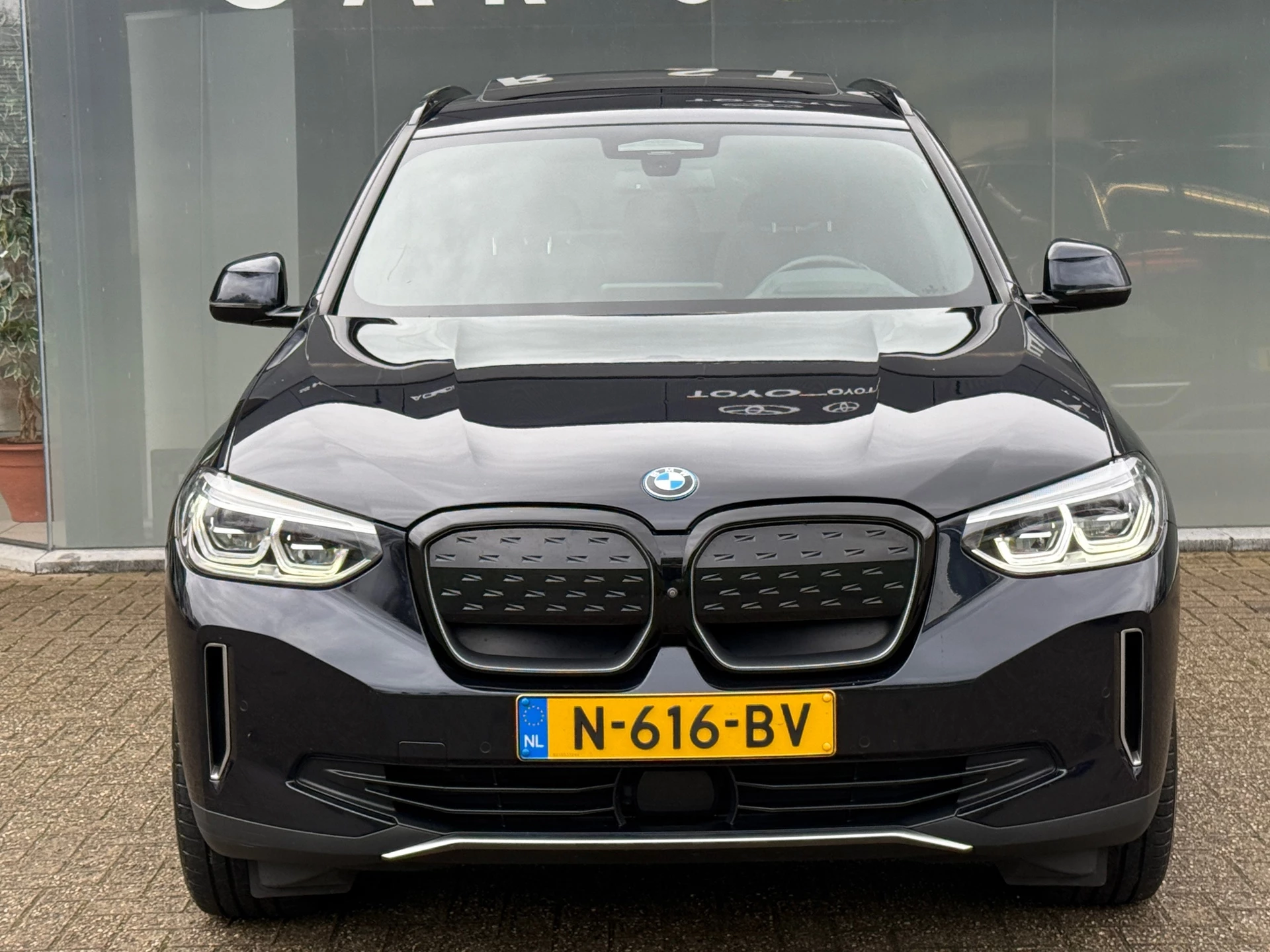 Hoofdafbeelding BMW iX3