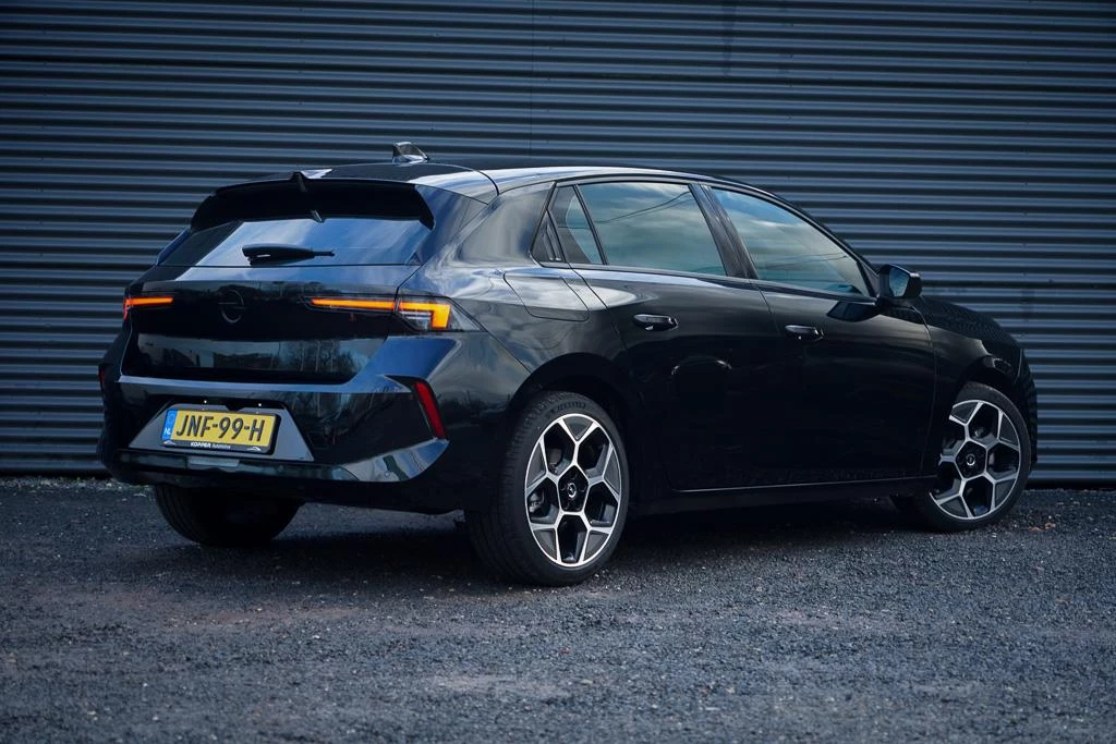 Hoofdafbeelding Opel Astra