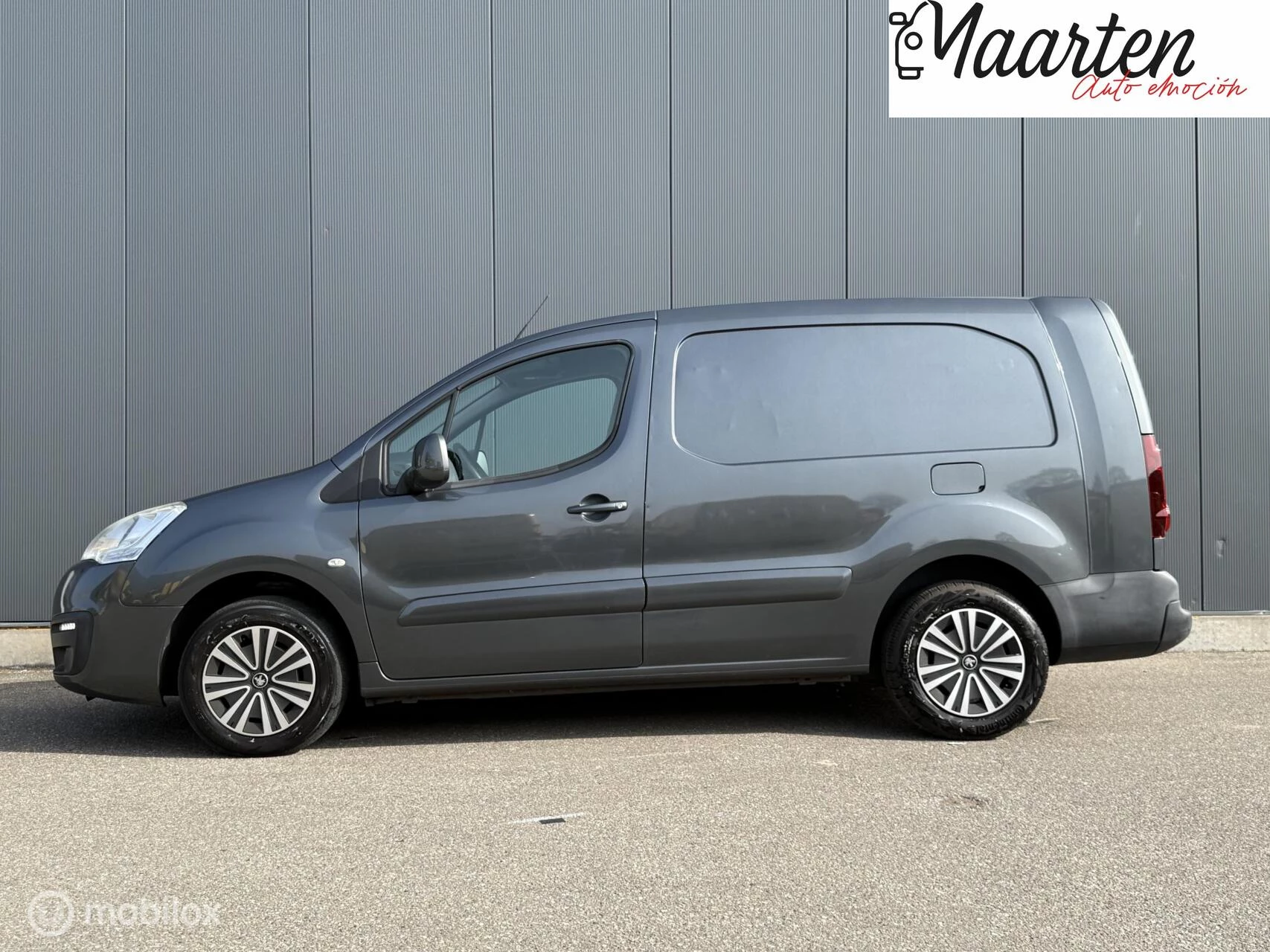 Hoofdafbeelding Peugeot Partner