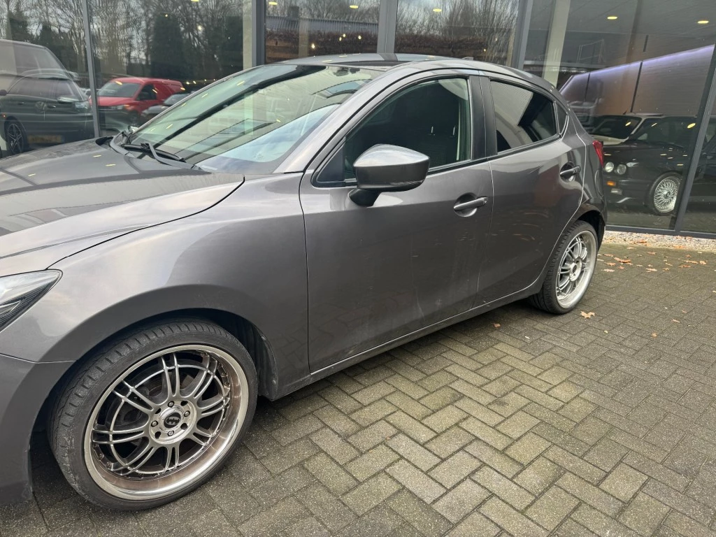 Hoofdafbeelding Mazda 2