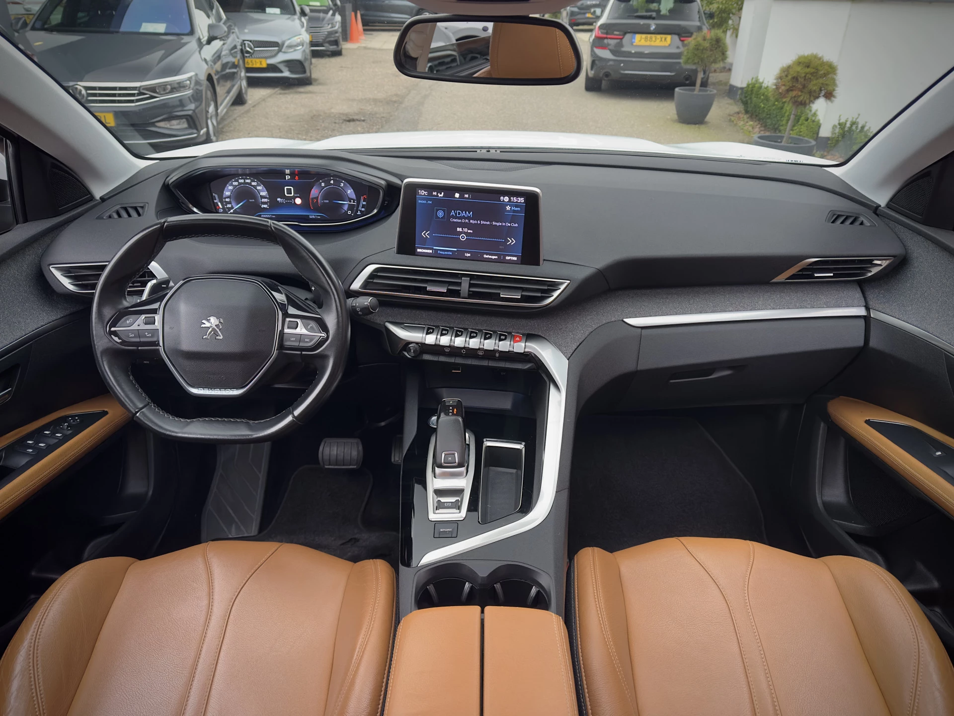 Hoofdafbeelding Peugeot 5008