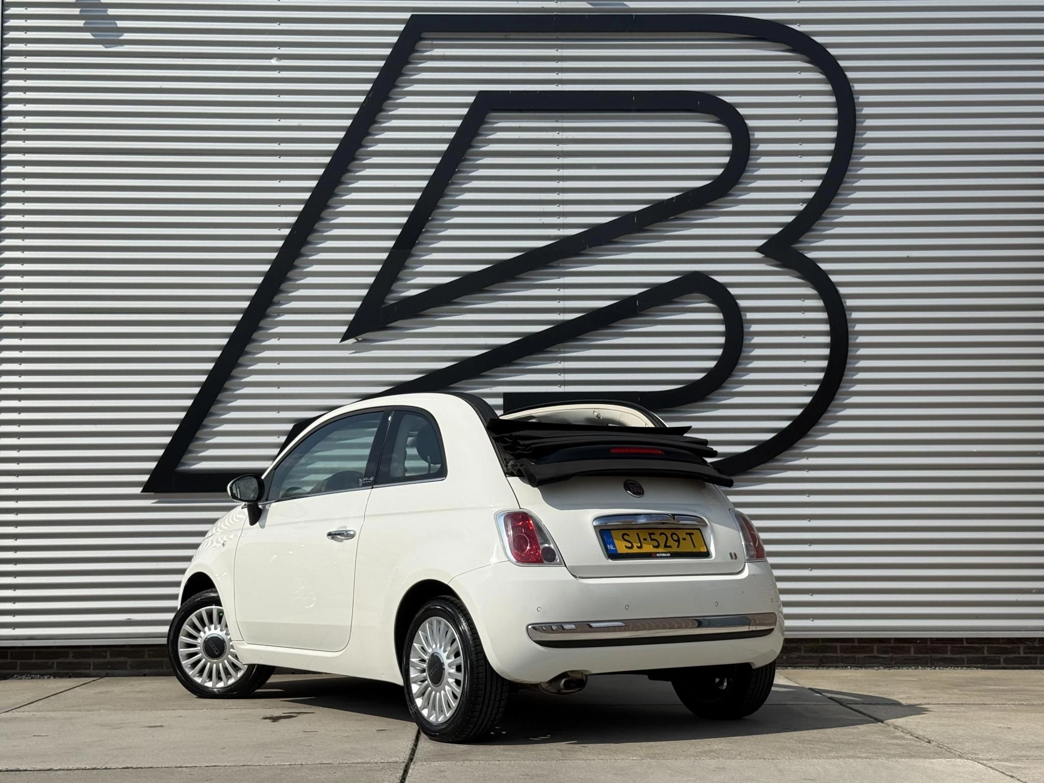 Hoofdafbeelding Fiat 500C