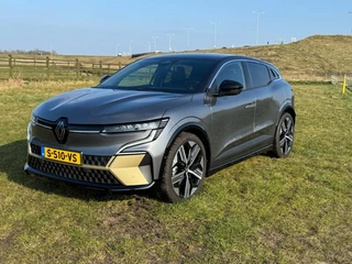 Hoofdafbeelding Renault Megane E-Tech Renault Megane E-Tech EV60-Iconic-Optimum Charge-Duurste uitvoering