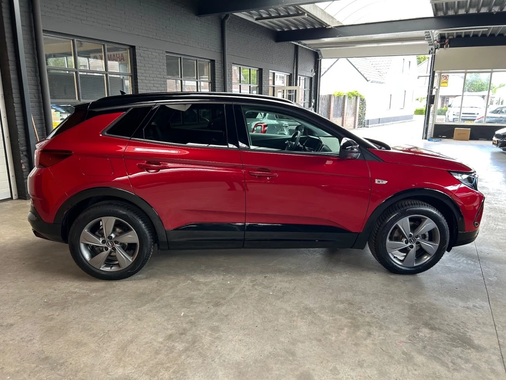 Hoofdafbeelding Opel Grandland