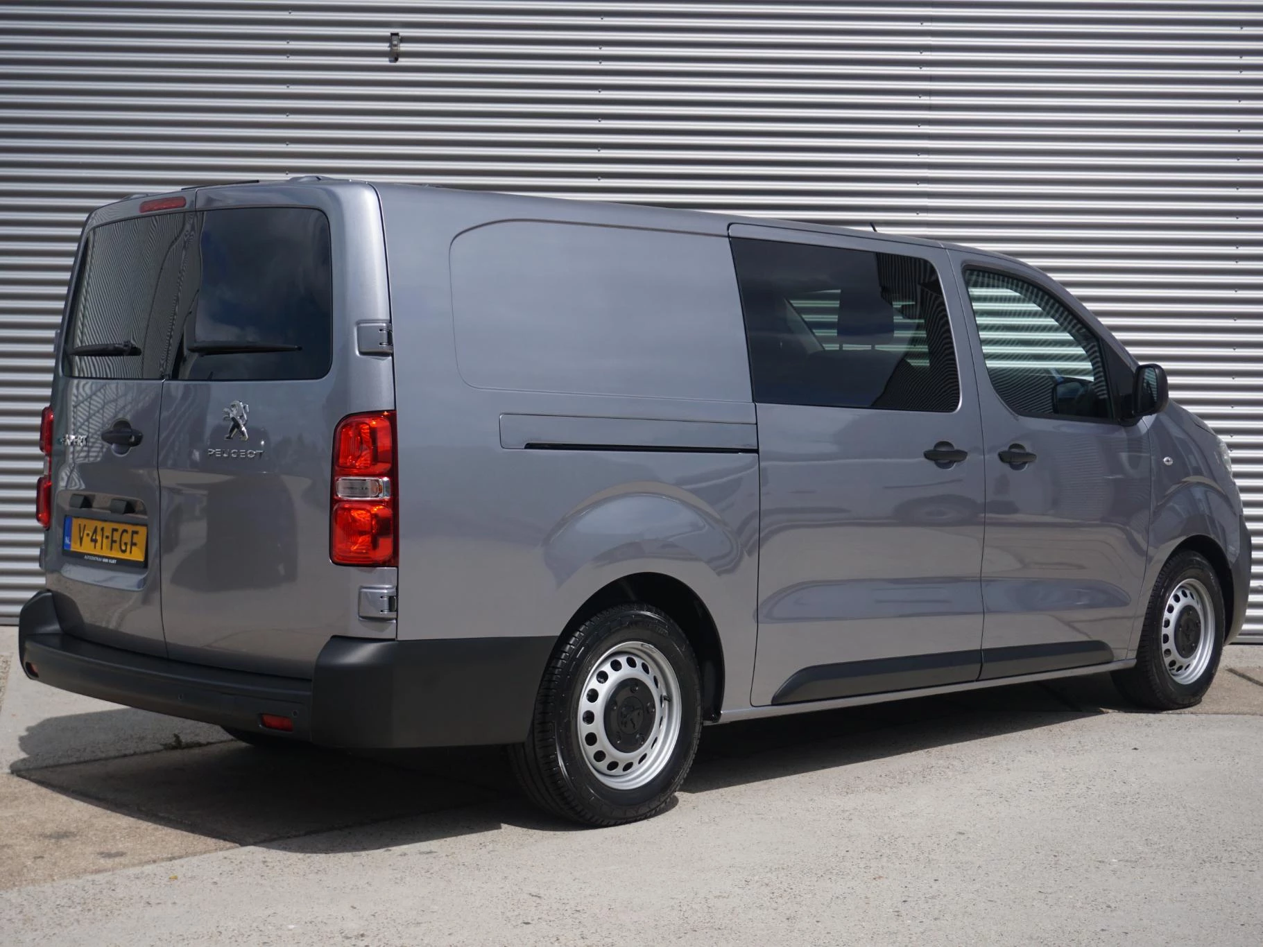 Hoofdafbeelding Peugeot e-Expert
