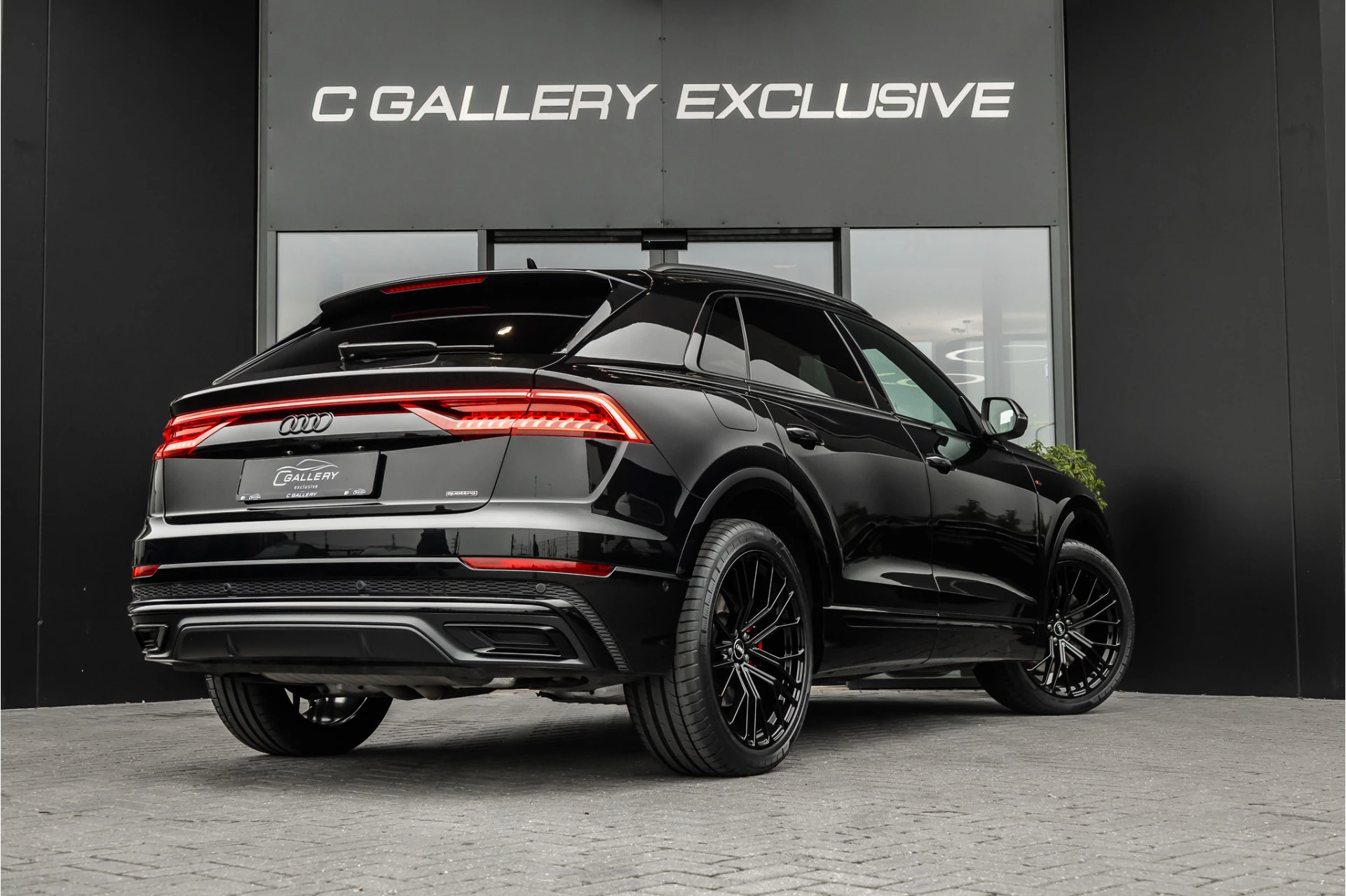 Hoofdafbeelding Audi Q8