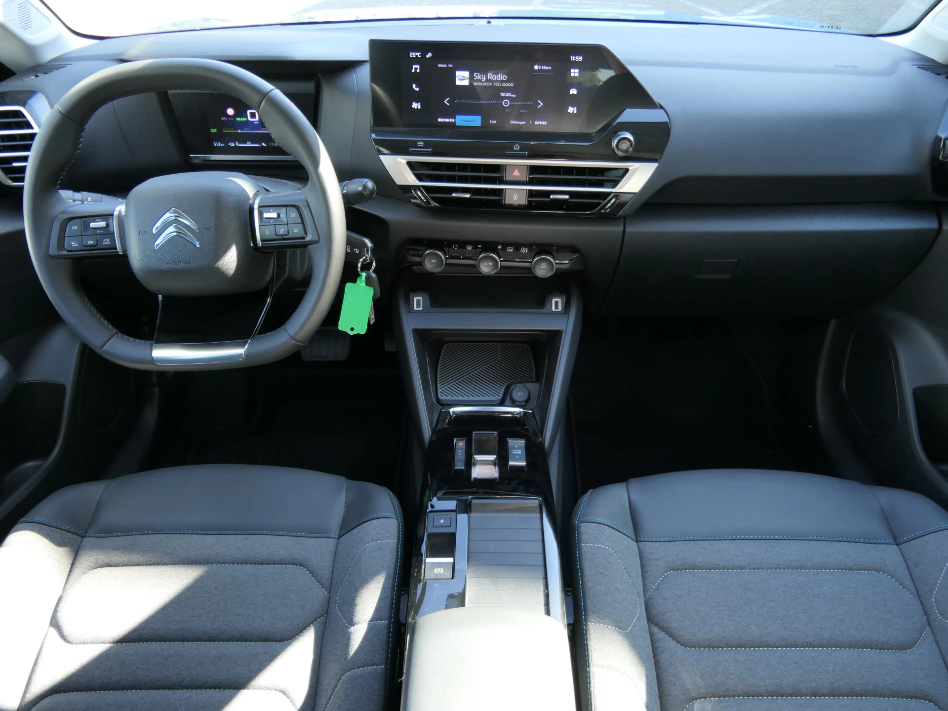 Hoofdafbeelding Citroën ë-C4