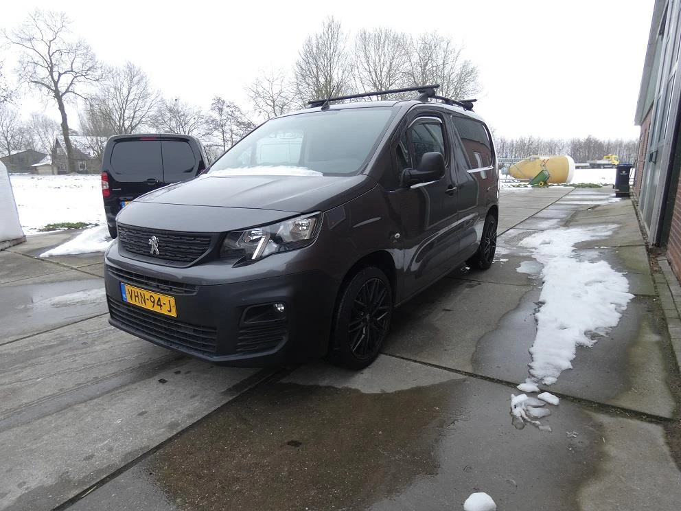 Hoofdafbeelding Peugeot Partner