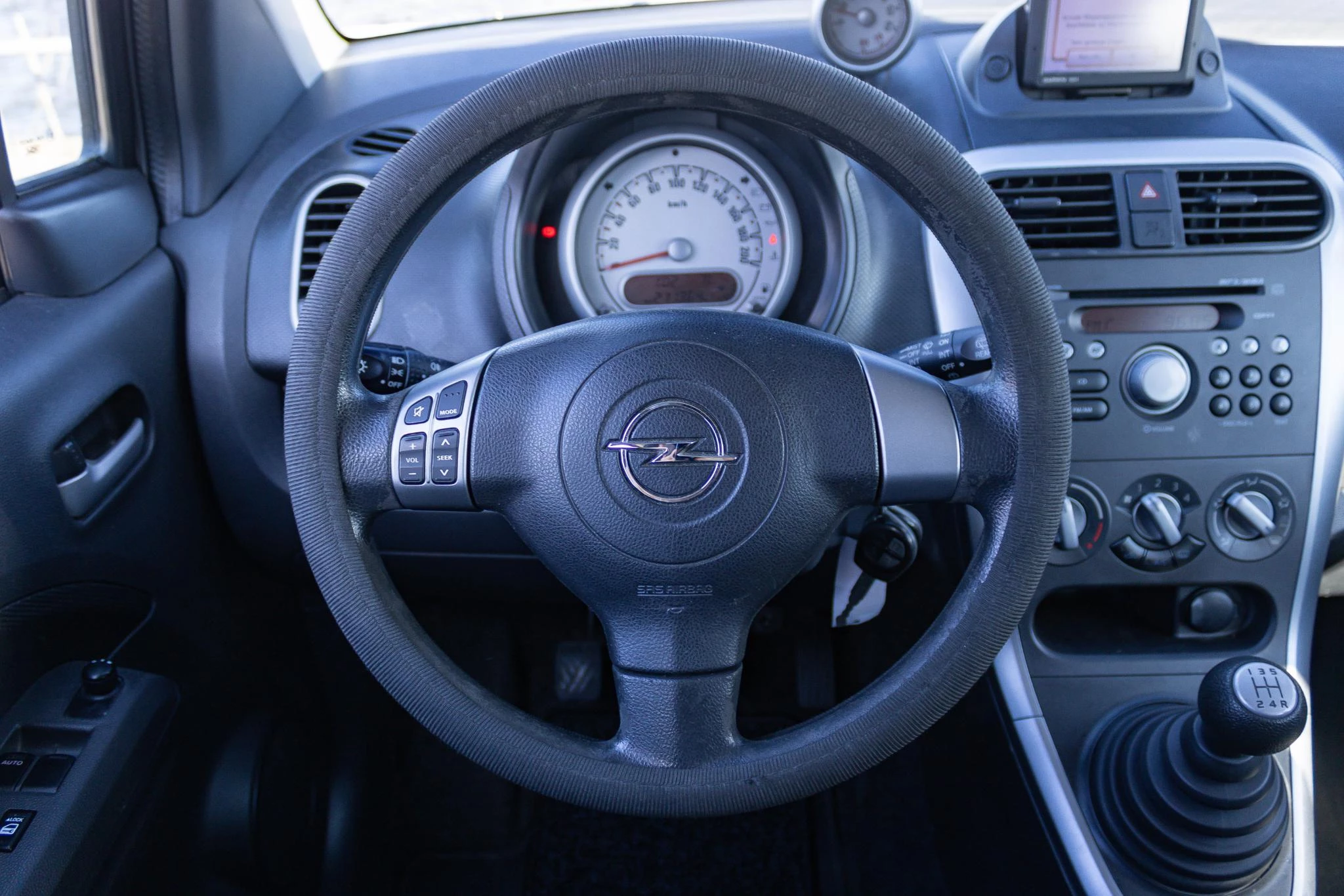 Hoofdafbeelding Opel Agila