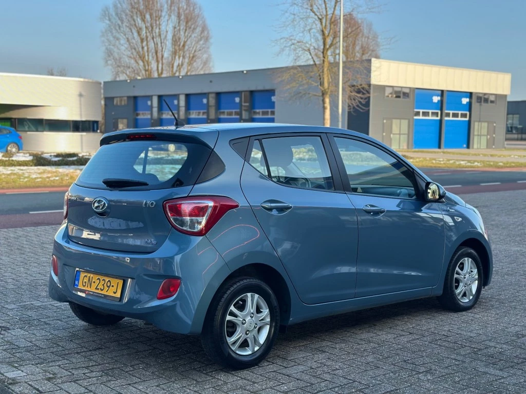 Hoofdafbeelding Hyundai i10