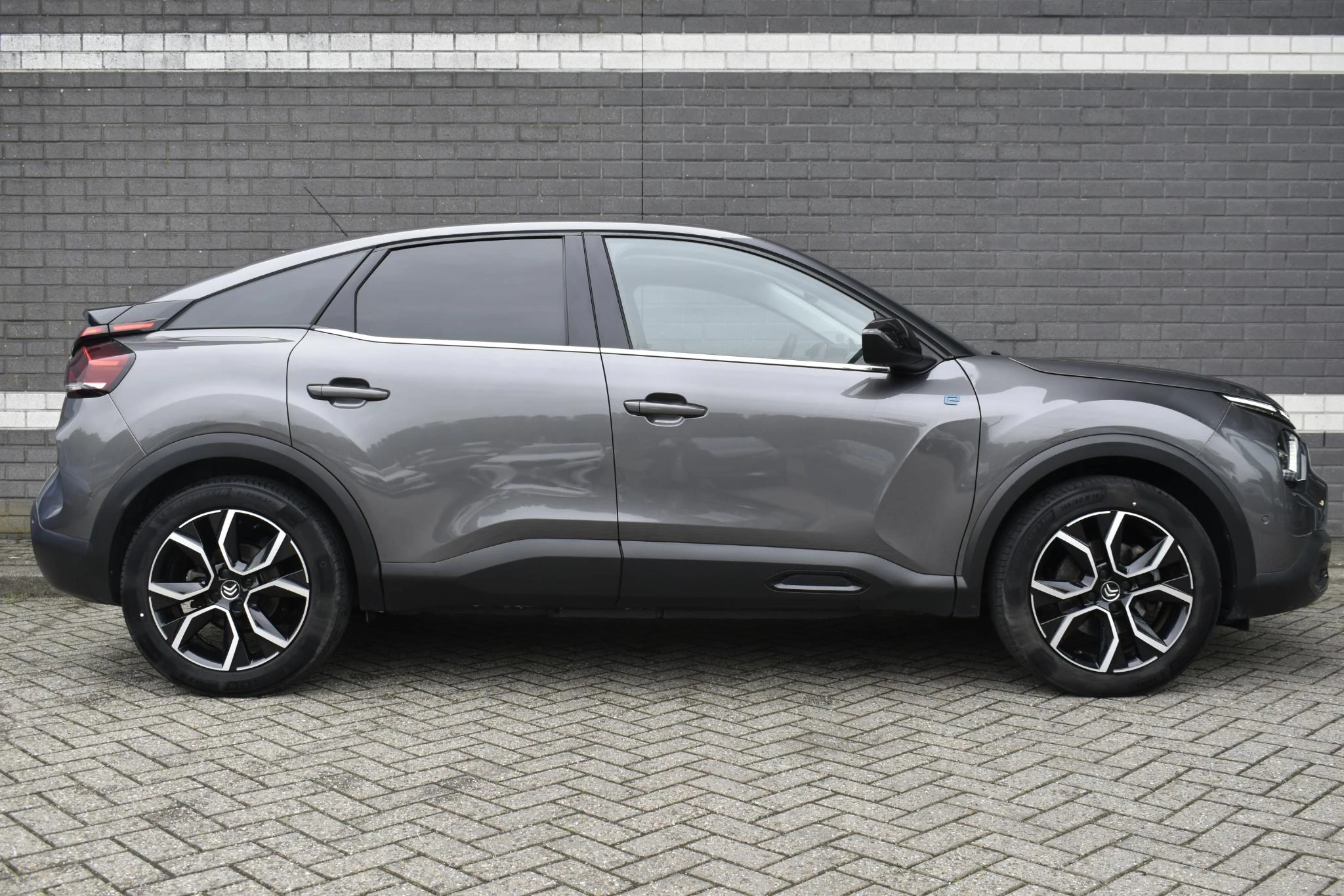 Hoofdafbeelding Citroën ë-C4