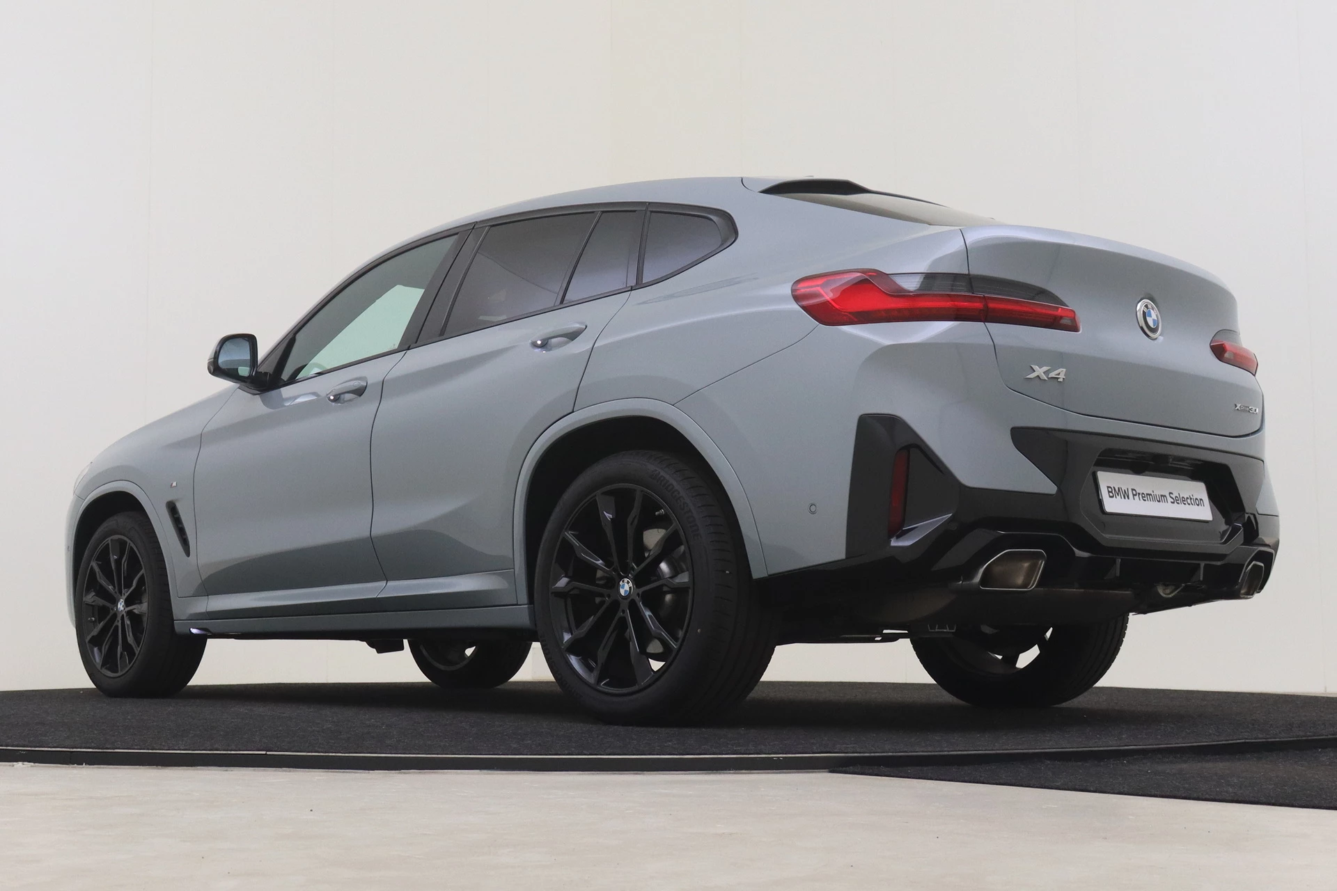 Hoofdafbeelding BMW X4