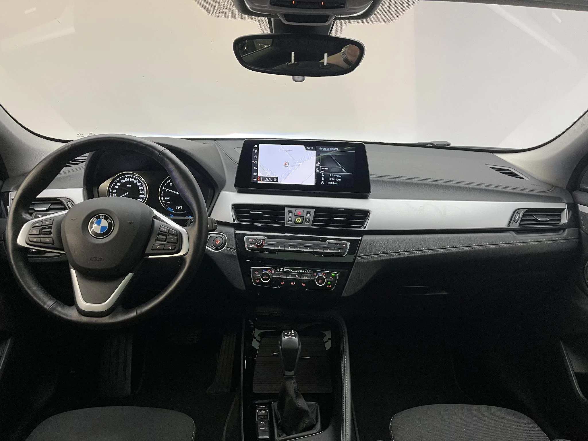 Hoofdafbeelding BMW X2