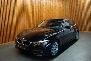 Hoofdafbeelding BMW 3 Serie BMW 3 Serie 330e CENTENNIAL EXECUTIVE AUTOMAAT