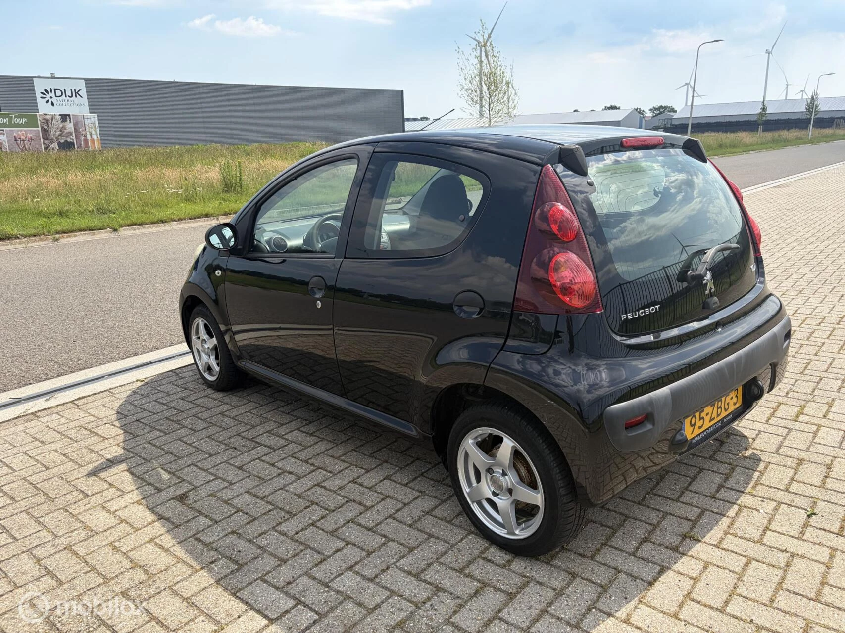 Hoofdafbeelding Peugeot 107