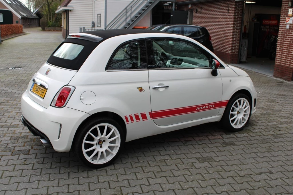 Hoofdafbeelding Fiat 500C