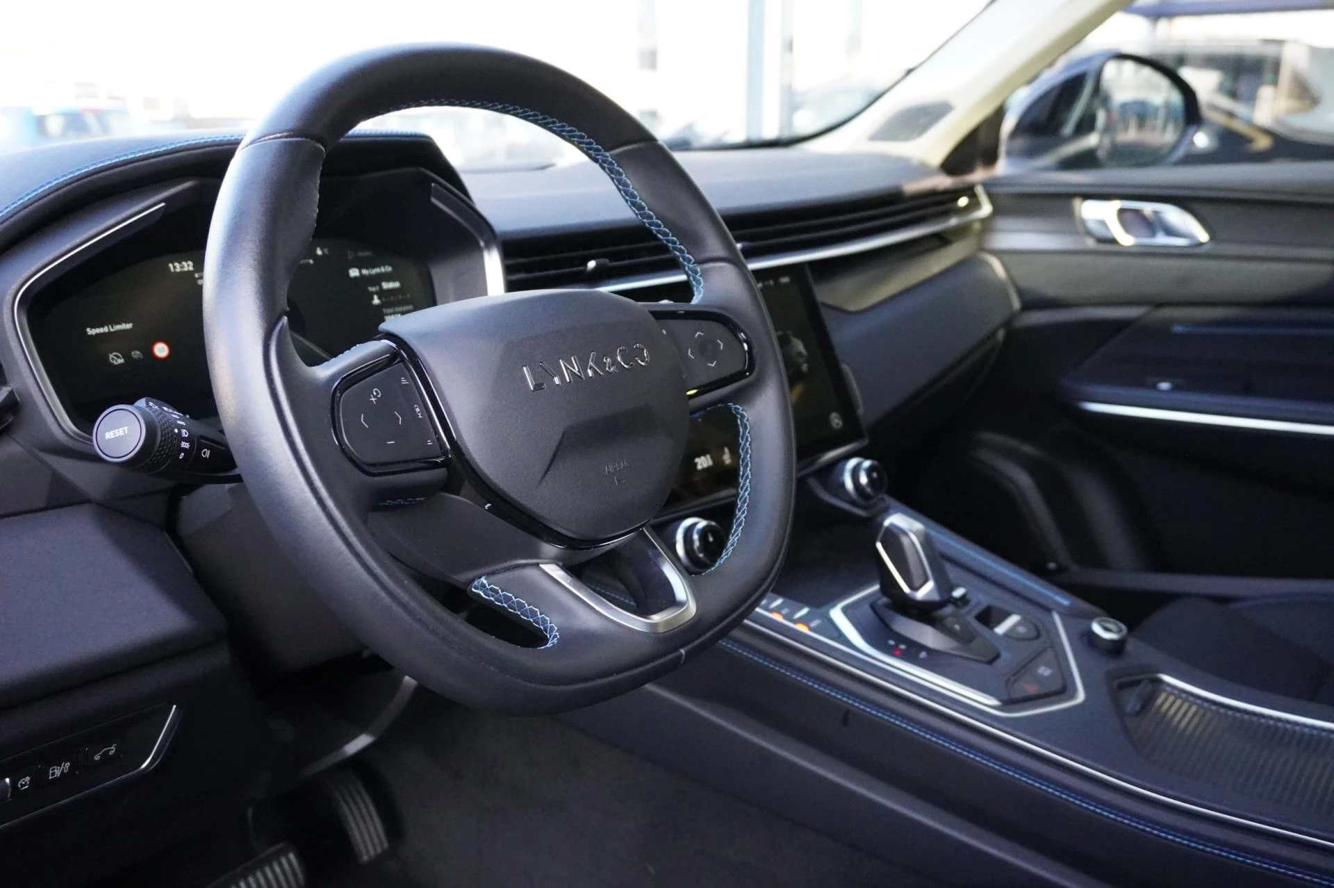 Hoofdafbeelding Lynk & Co 01